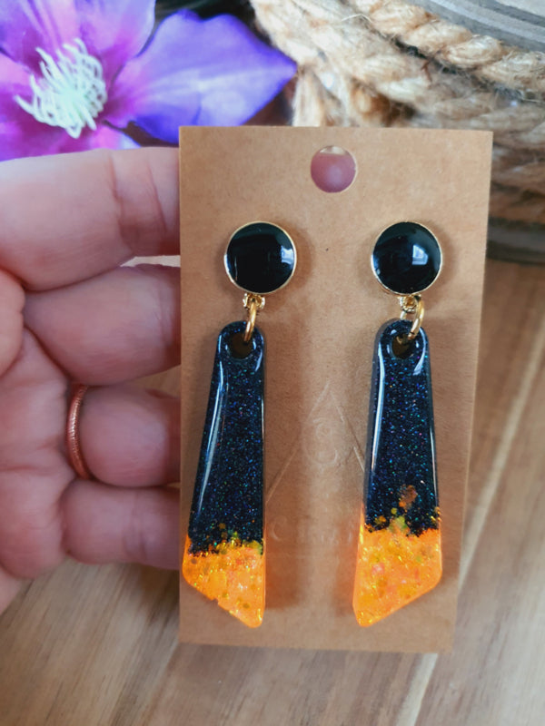 Resin oorbellen / oorhangers (set 16) Shine bright, Sparkle more :)