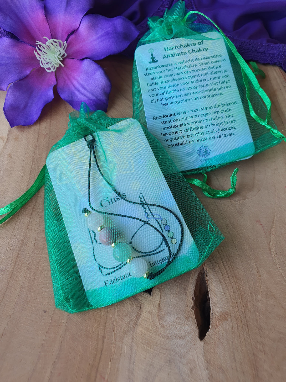 Edelstenen BH Hangertje hartchakra of Anahata Chakra