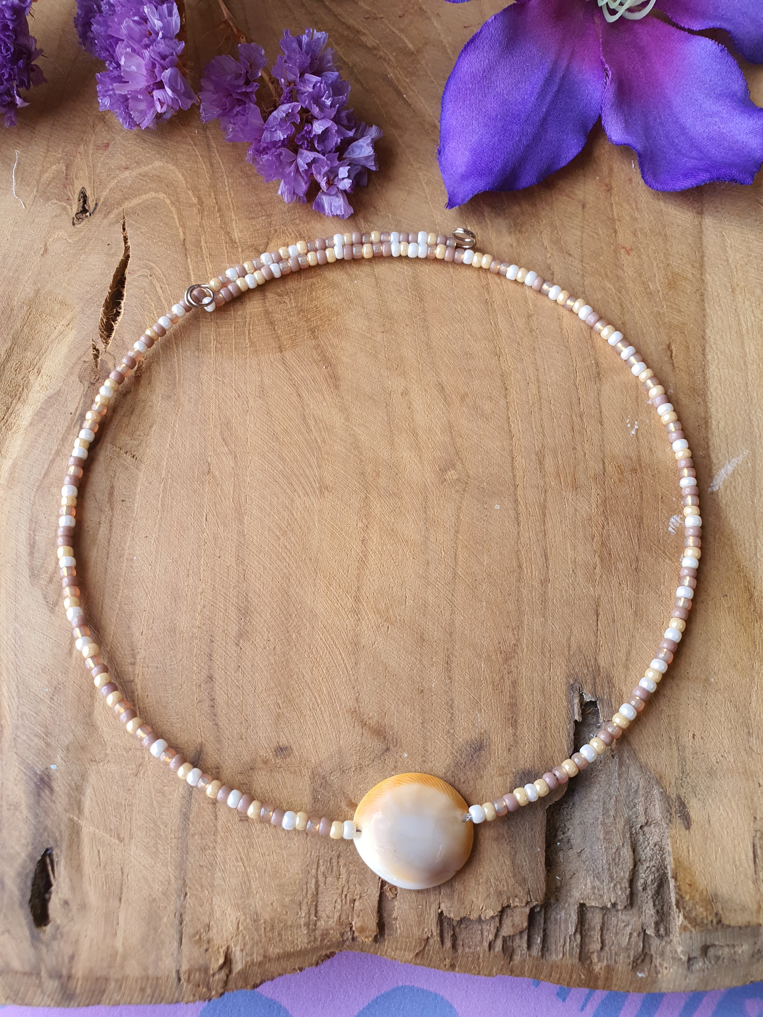 Eye of St Lucia stone choker ketting