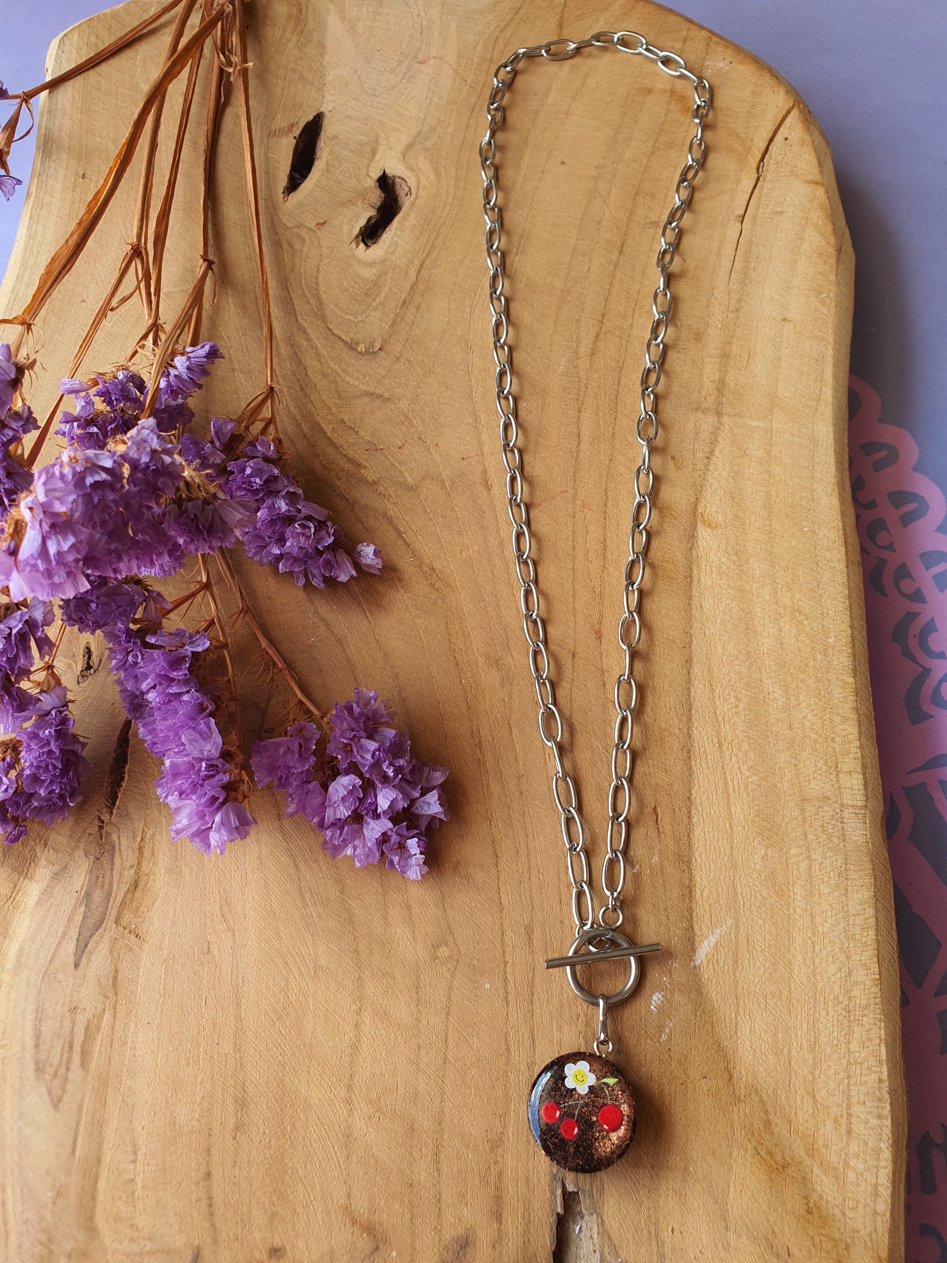 Cinsis Orgonite mix: orgonite Hanger 2 in 1 + RVS Zilver ketting nr 3008