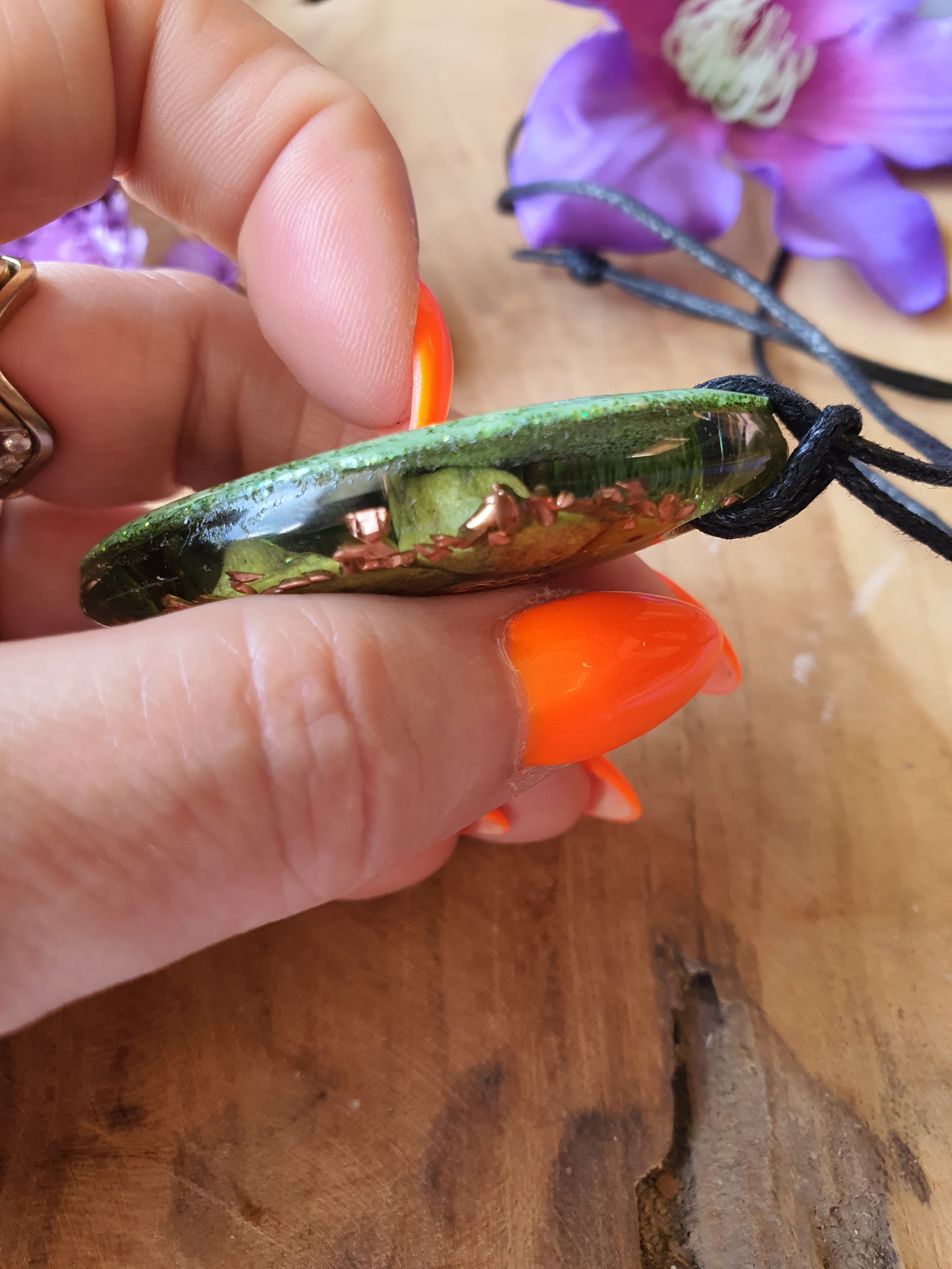 Orgonite hanger Atlantisiet 30x55mm (nr 126)