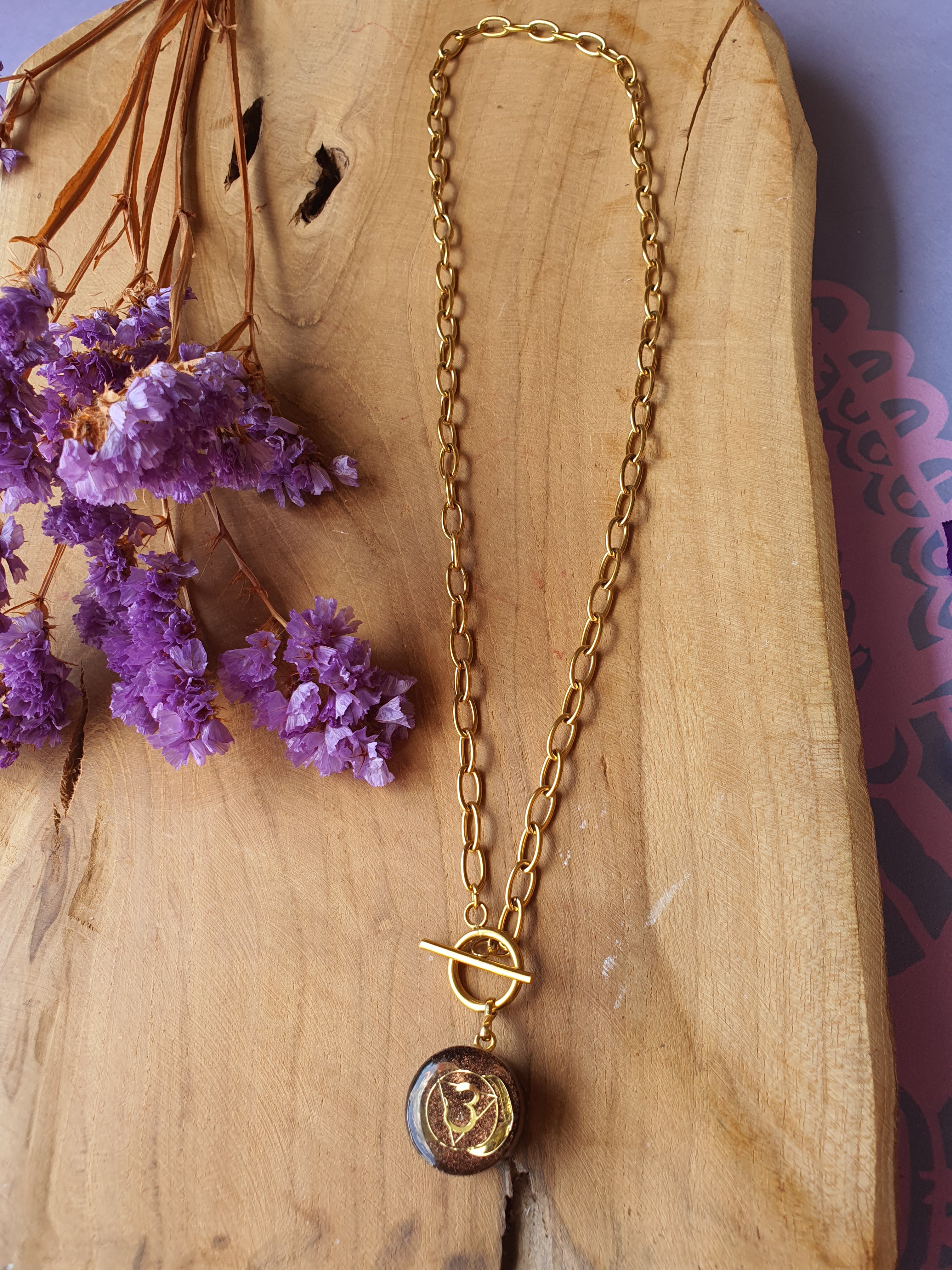 Cinsis Orgonite mix: orgonite Hanger 2 in 1 + RVS Goud ketting nr 3013