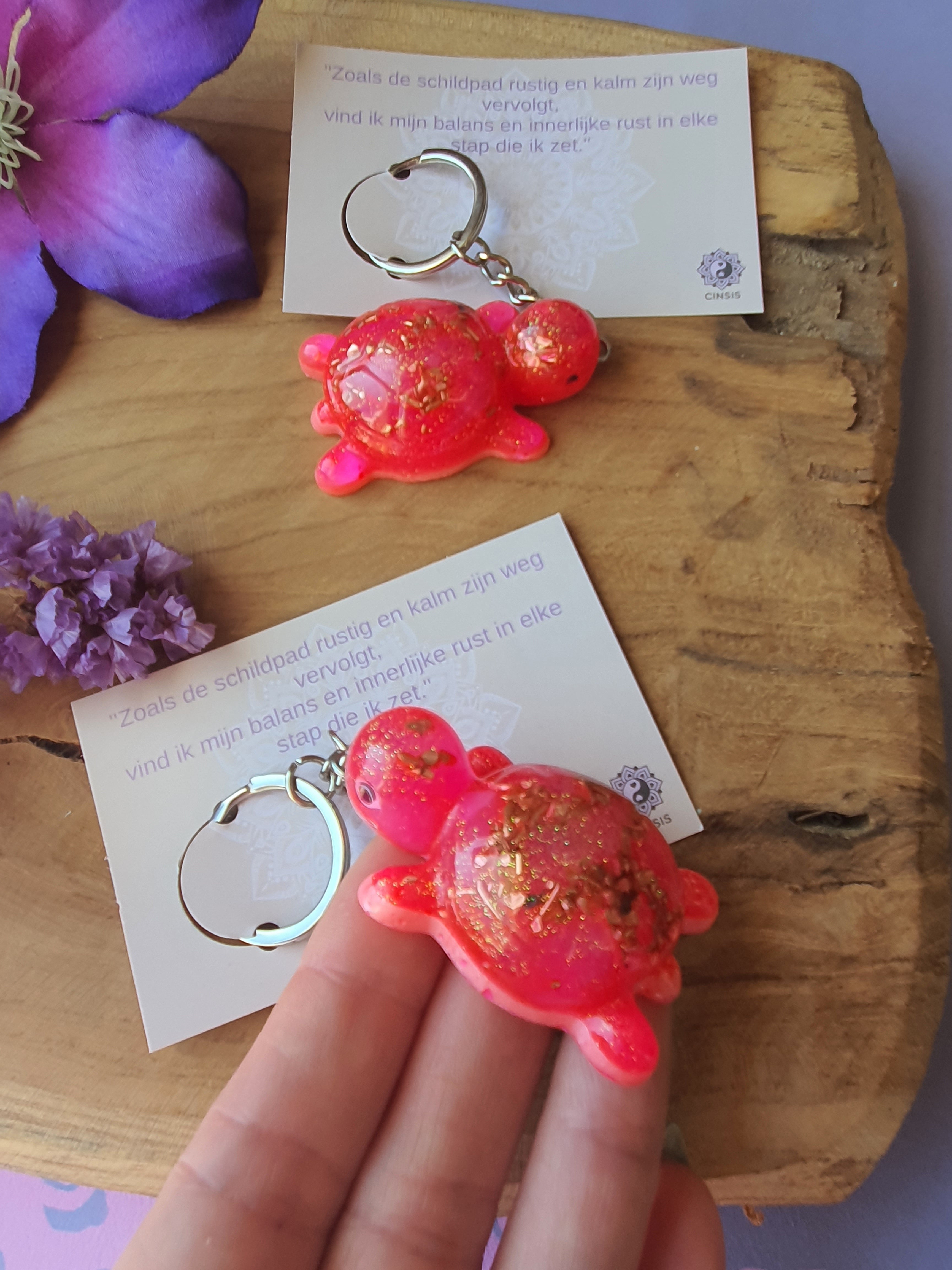 Orgonite sleutelhanger Schildpad Rozenkwarts met Bergkristal