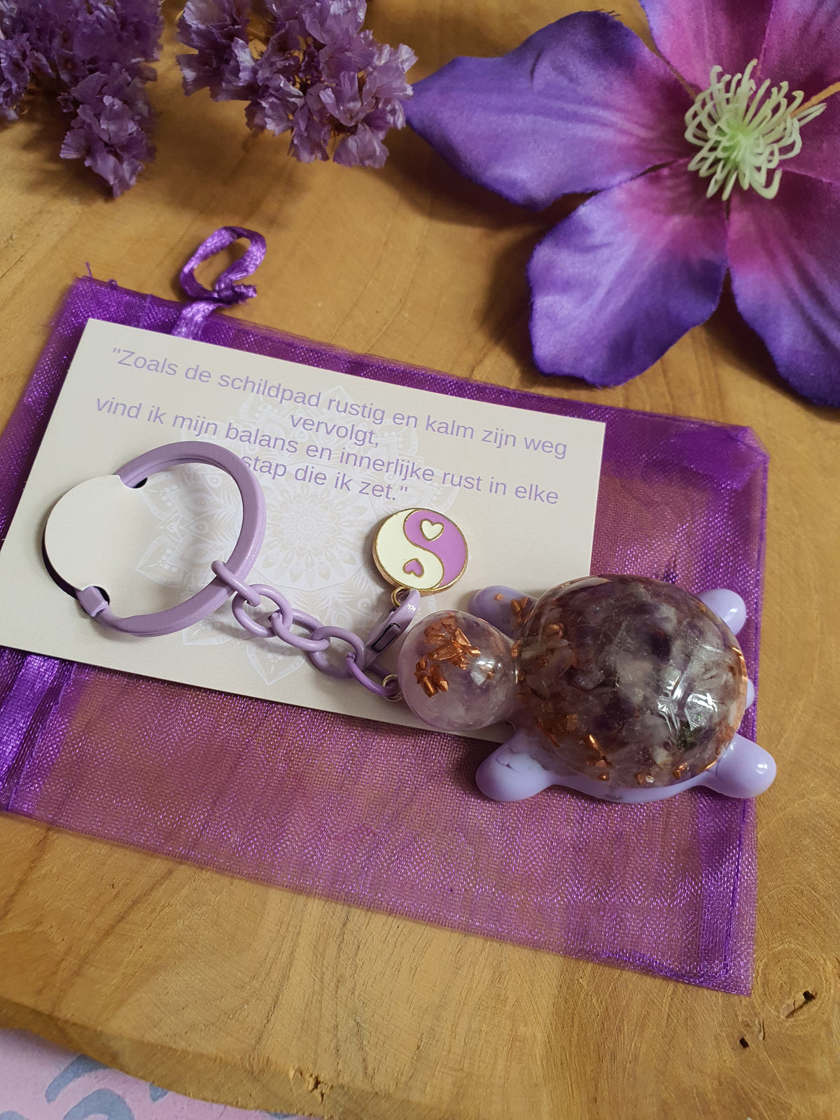 Orgonite sleutelhanger Schilpad Amethist met Bergkristal