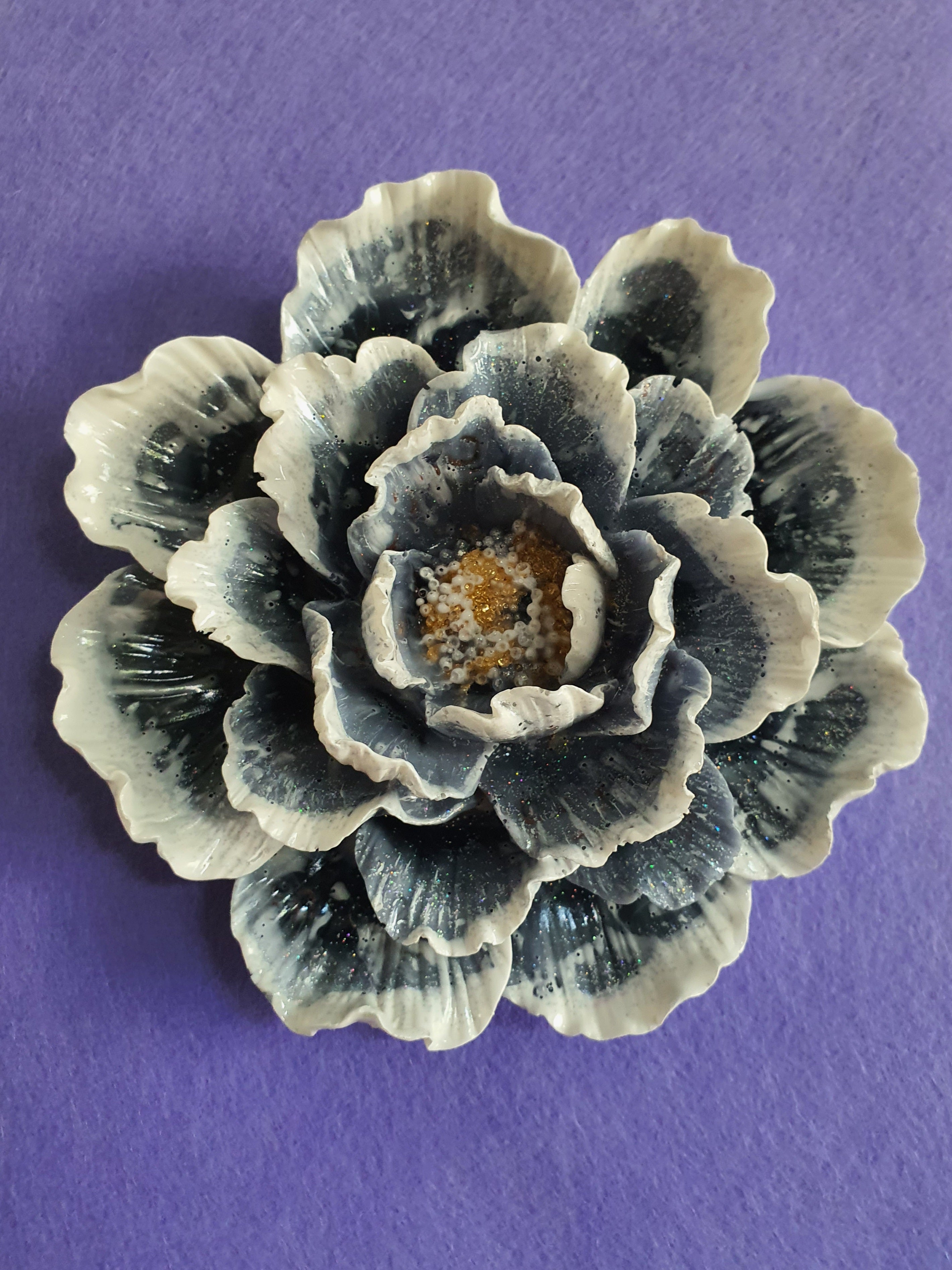 Shungiet Orgonite wandbloem Zwart/grijs (nr 3)