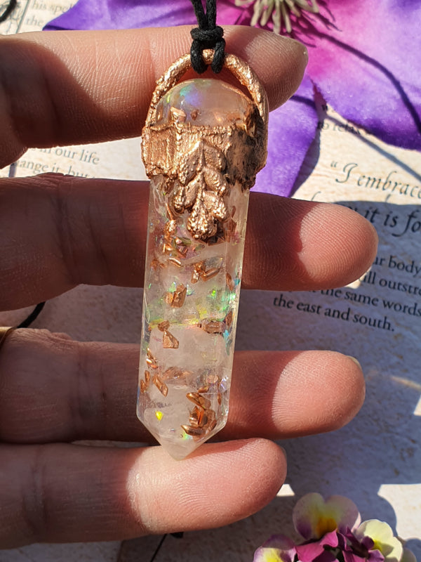 Orgonite hanger Punt Rozenkwarts ( nr 1)