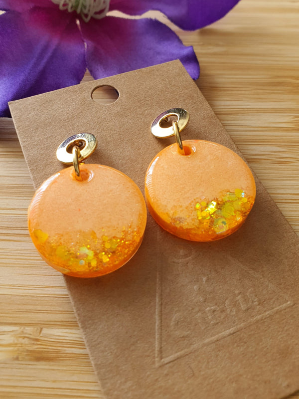 Resin oorbellen / oorhangers (set 14) Shine bright, Sparkle more :)
