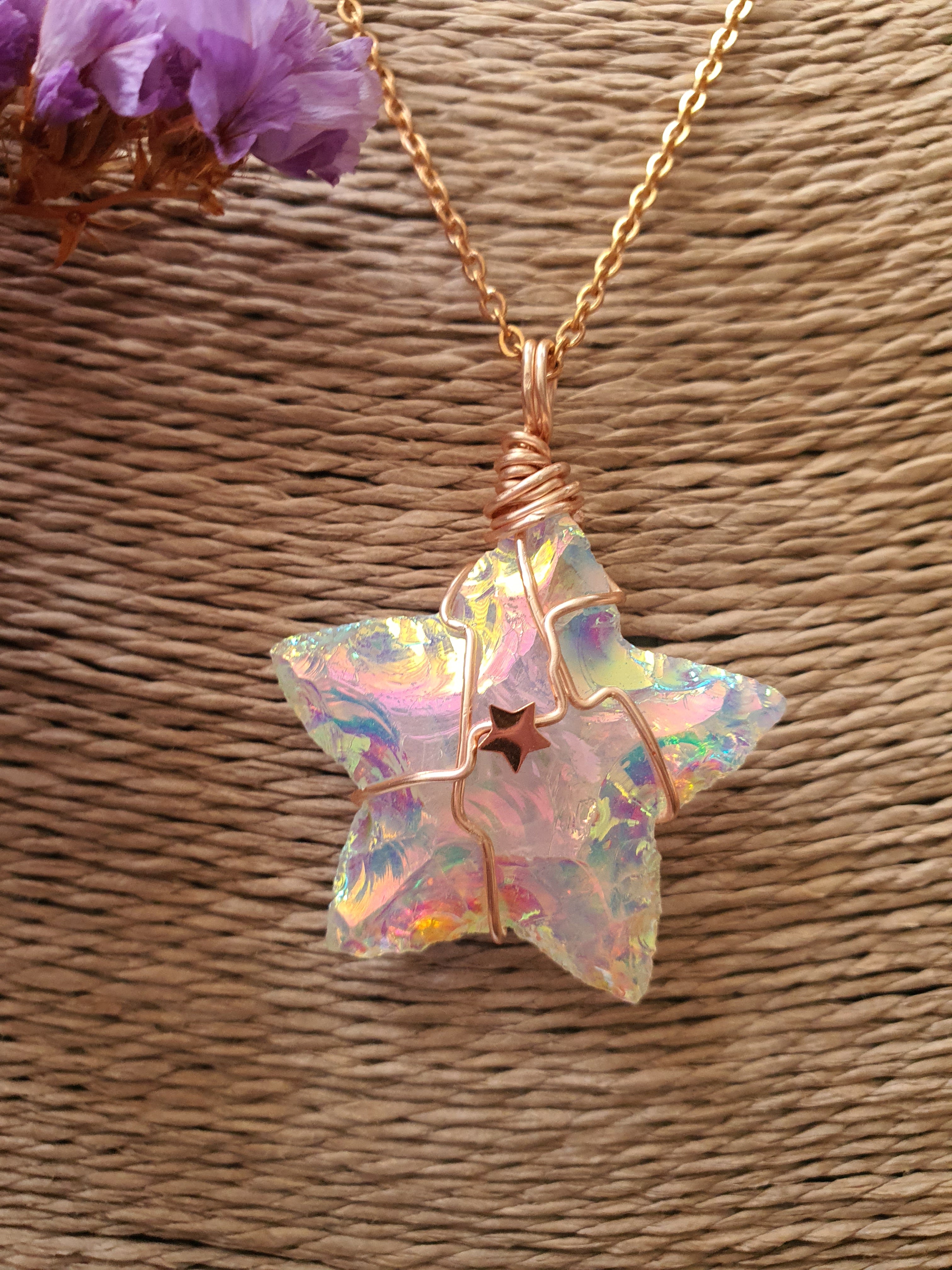Angel aura ster wire wrapped hanger