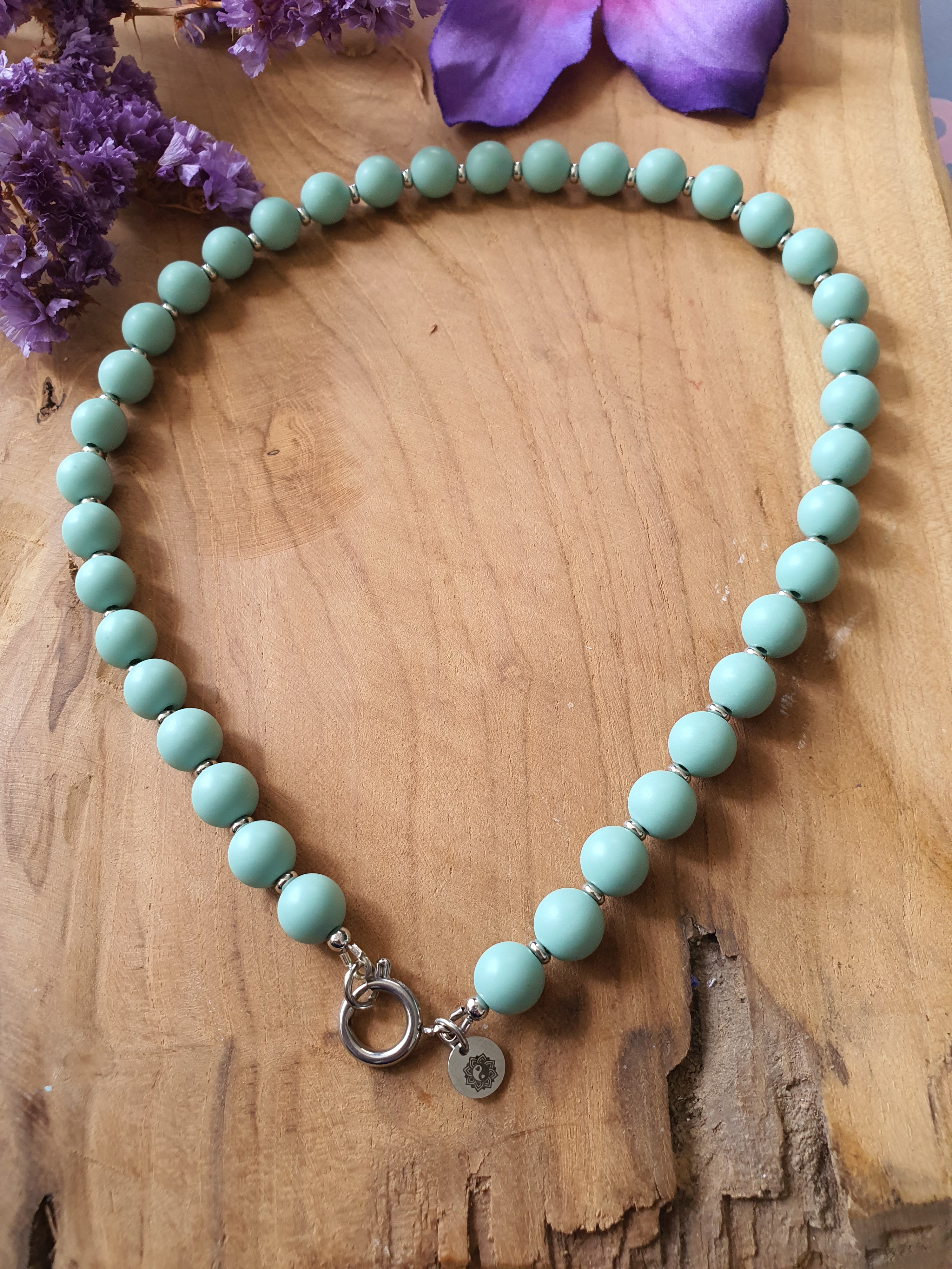 Basisketting Happy rvs zilver / Mat groen kralen