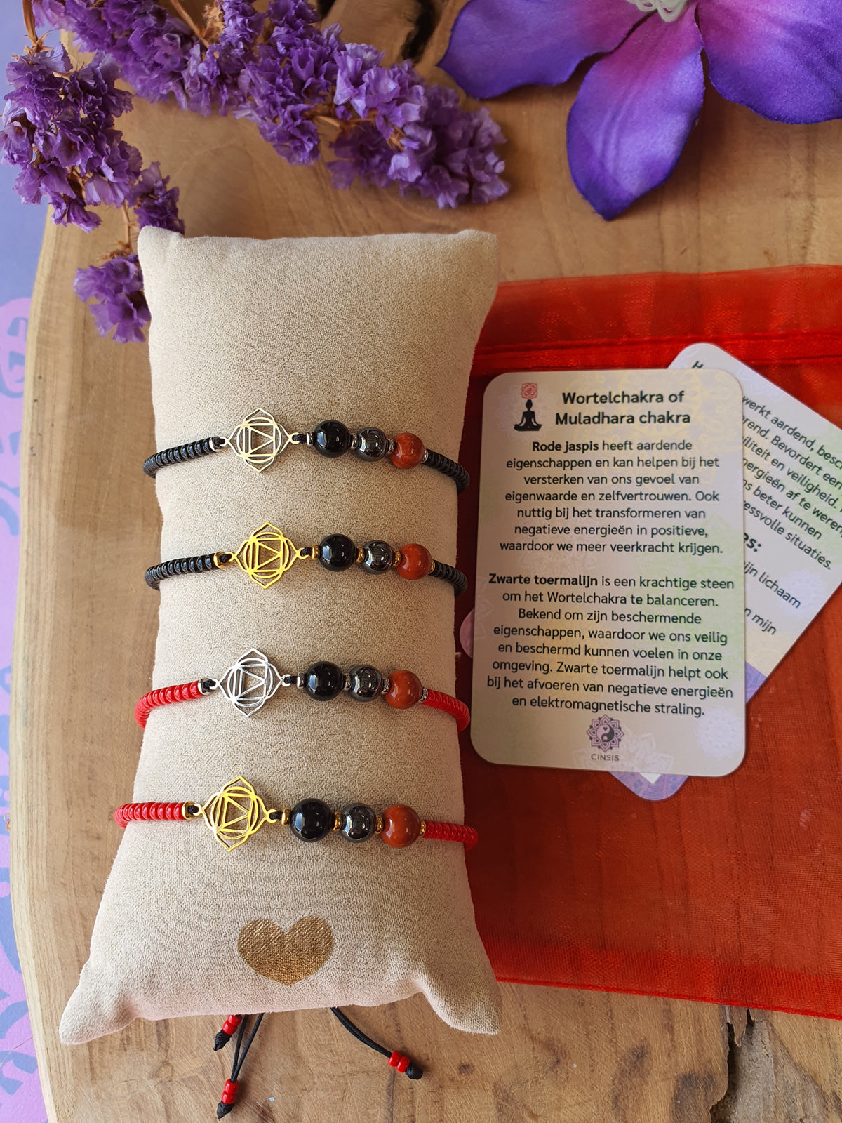 Edelstenen_Wortel_chakra_armband_met_rvs_symbool
