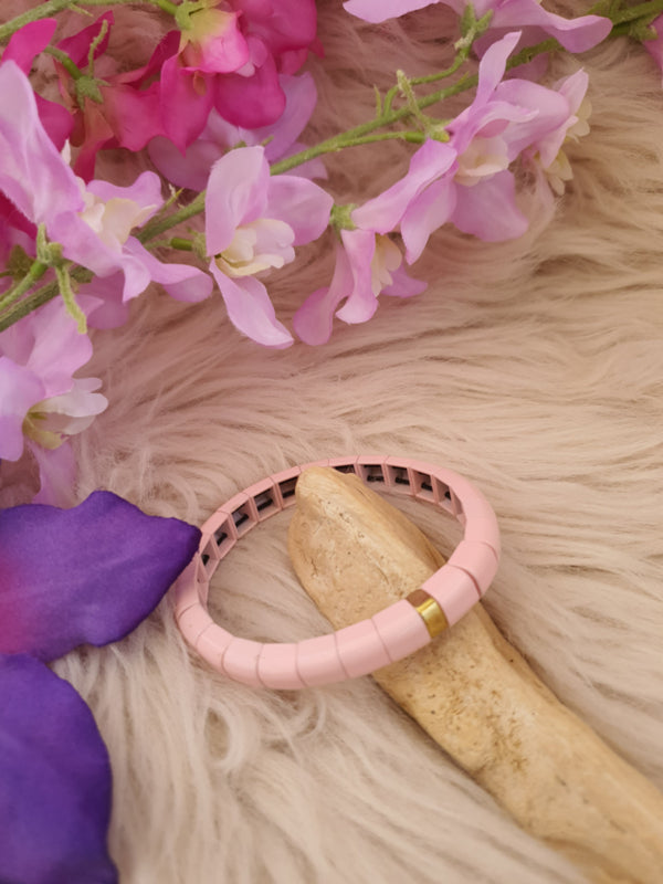 Emaille armband Licht rose / goud 18-18,5cm (nr 24)