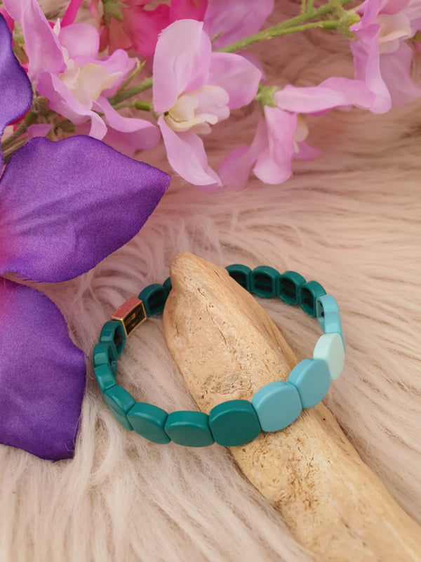 Emaille armband Opaalgroen/ Mintgroen / Goud 18-18,5cm (nr 38)