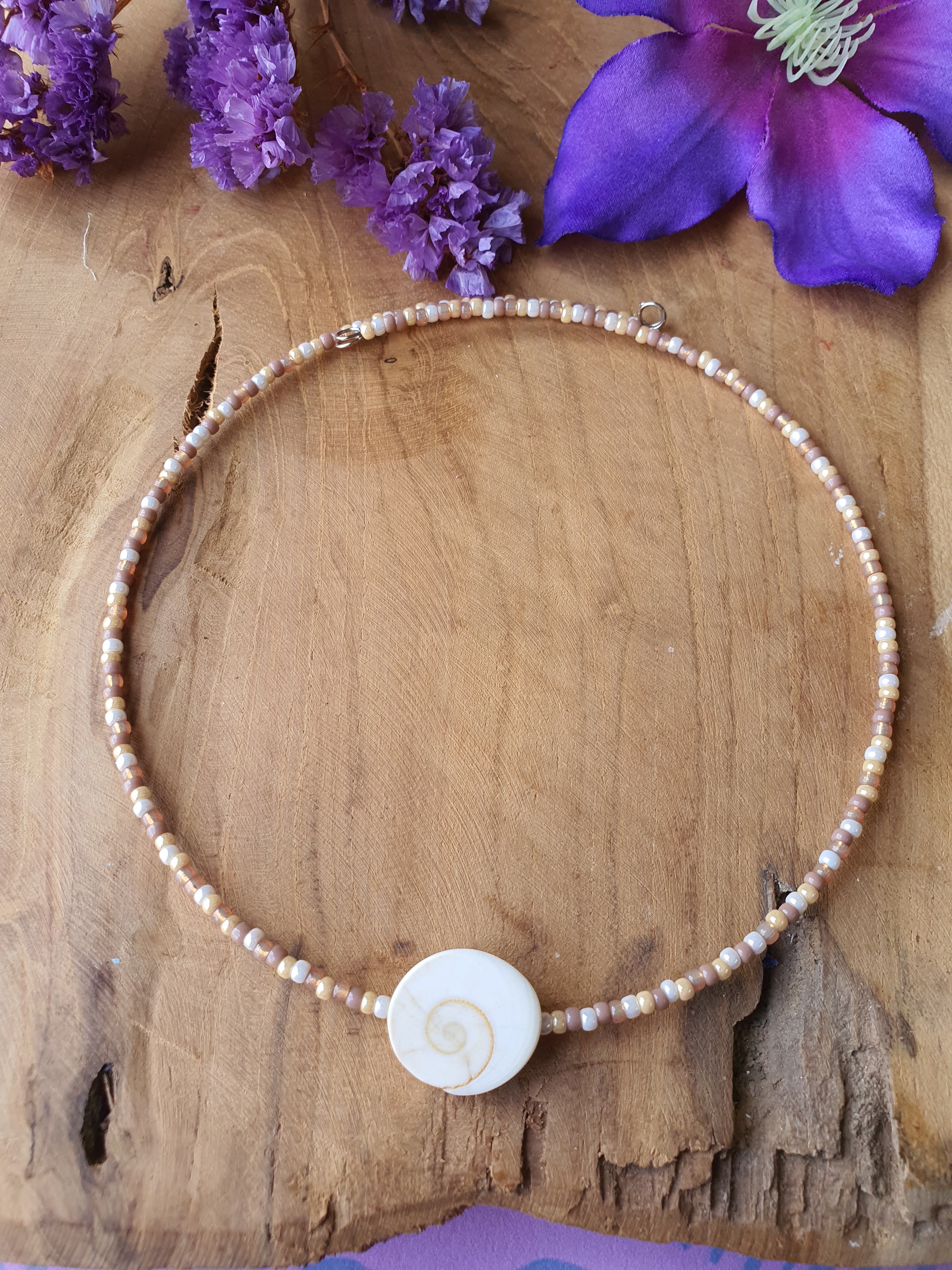 Eye of St Lucia stone choker ketting