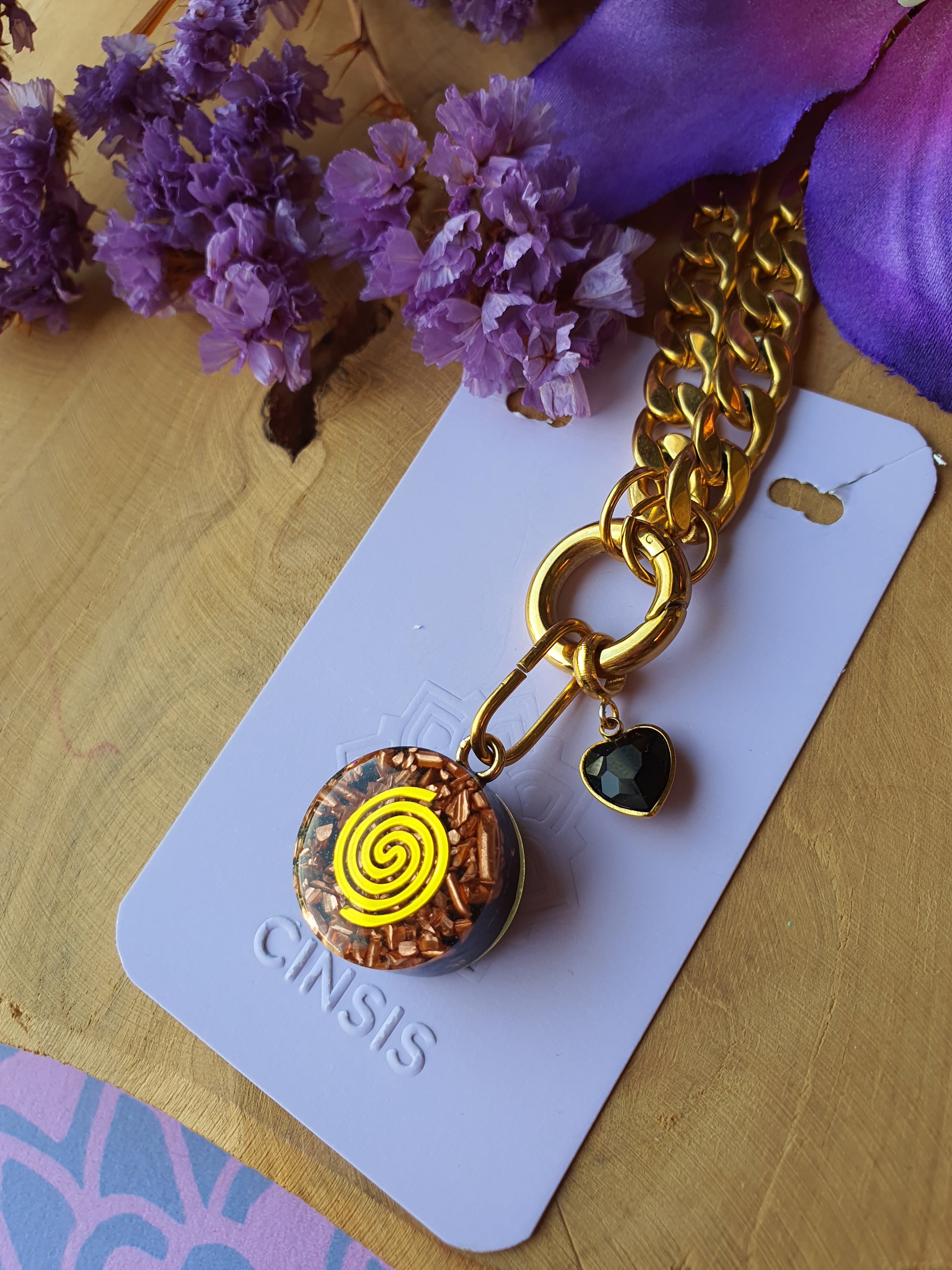 Cinsis Orgonite mix: orgonite Hanger 2 in 1 + RVS Goud ketting nr 3016