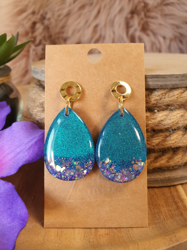 Resin oorbellen / oorhangers (set 4) Shine bright, Sparkle more :)