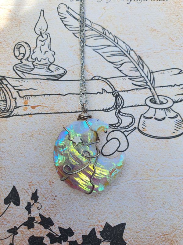 Wire wrapped Maan hanger Angel aura kwarts. (nr 5)