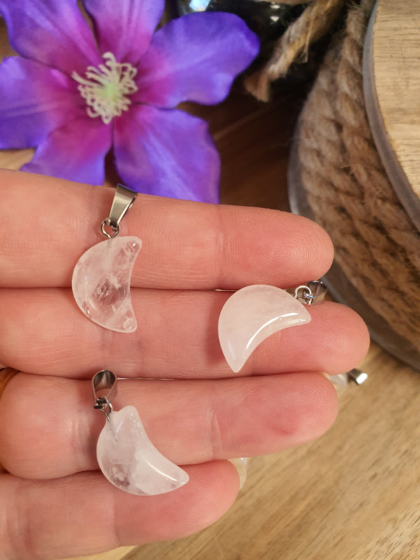 Bergkristal Maan hanger met oogje