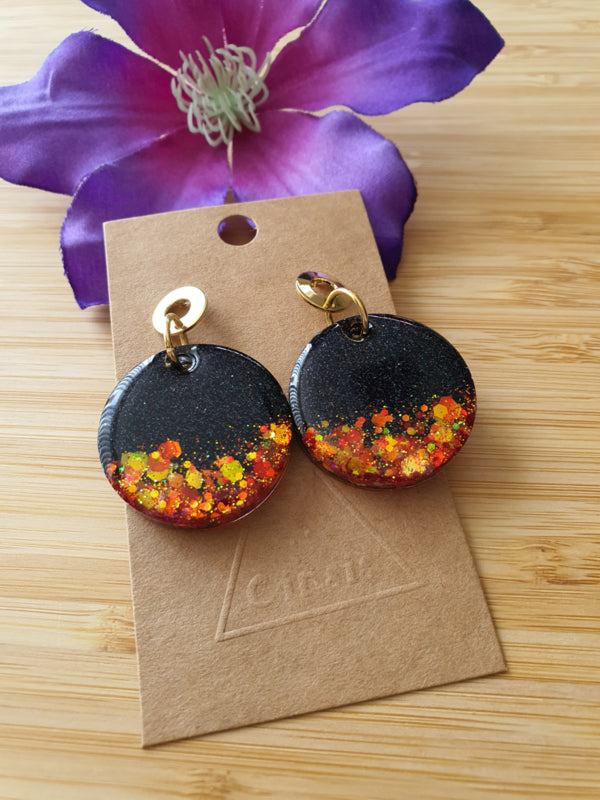 Resin oorbellen / oorhangers (set 12) Shine bright, Sparkle more :)