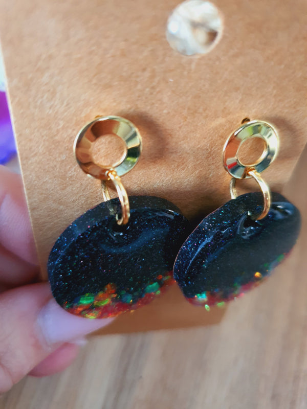 Resin oorbellen / oorhangers (set 12) Shine bright, Sparkle more :)