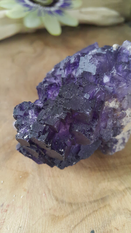 Paars Fluoriet kristal cluster (nr 2)