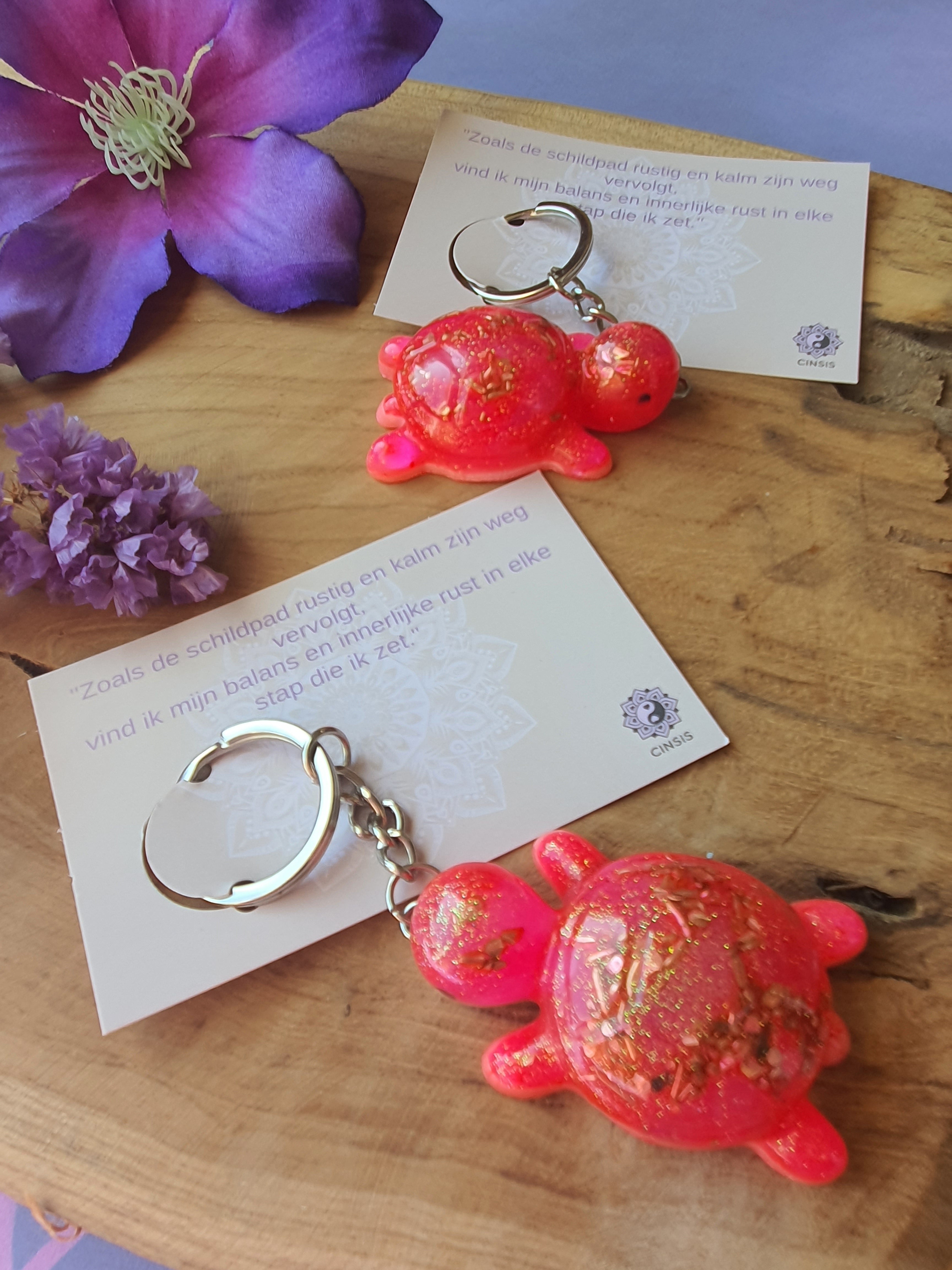 Orgonite sleutelhanger Schildpad Rozenkwarts met Bergkristal