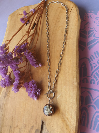 Cinsis Orgonite mix: orgonite Hanger 2 in 1 + RVS Zilver ketting nr 3006