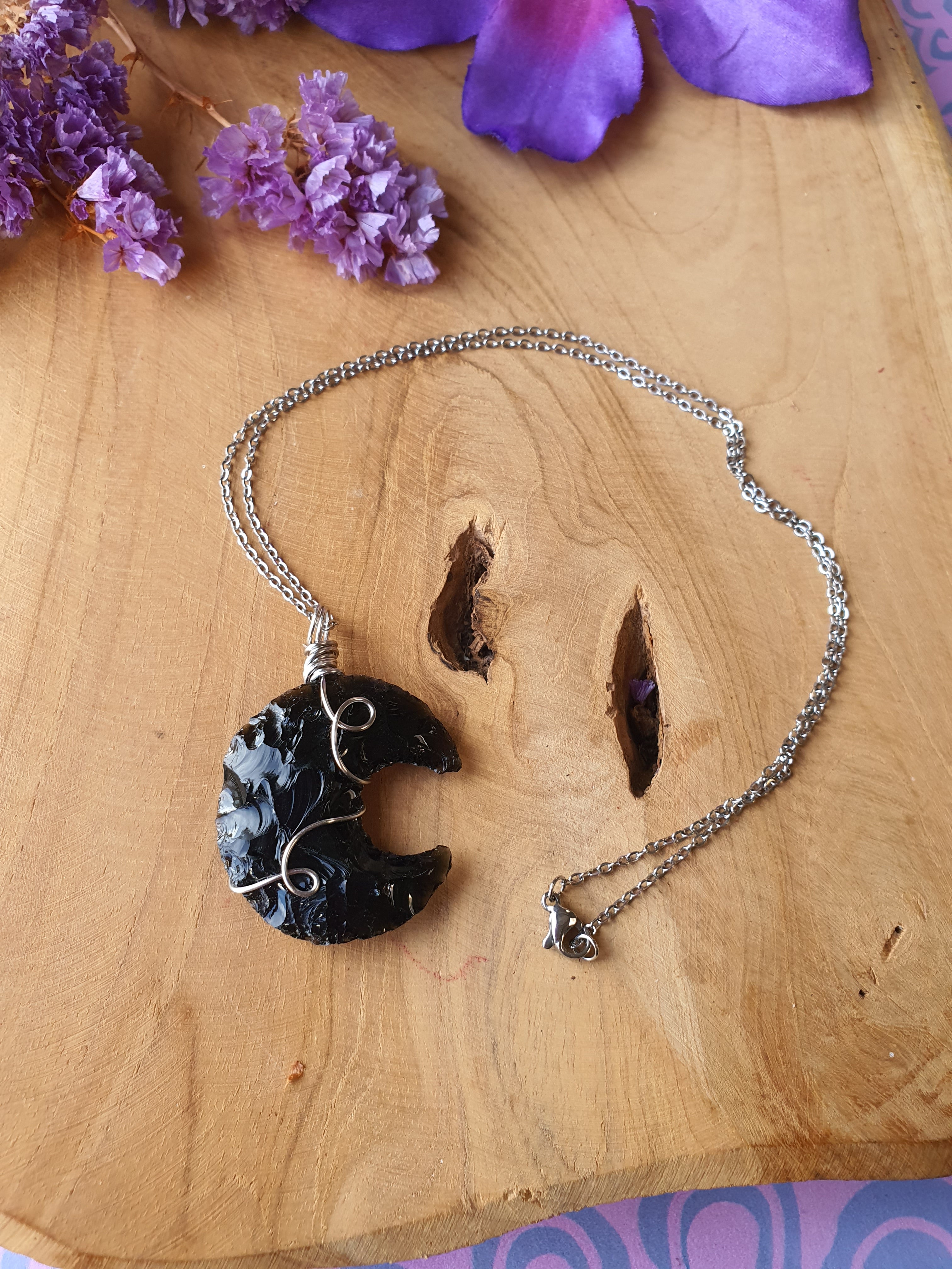 Wire wrapped Maan hanger Obsidiaan. (nr 17)