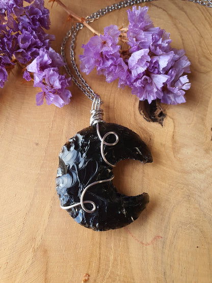 Wire wrapped Maan hanger Obsidiaan. (nr 17)