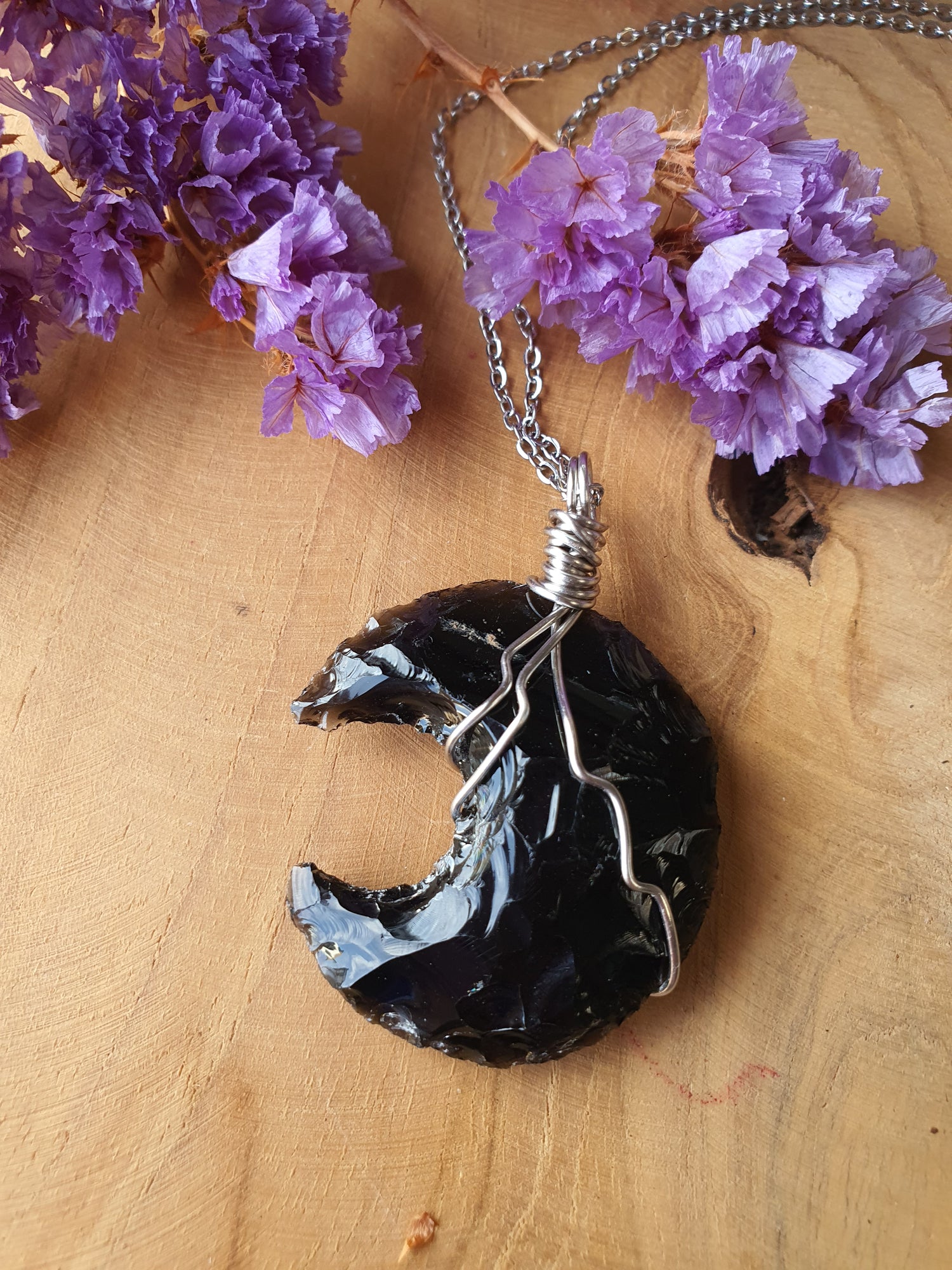 Wire wrapped Maan hanger Obsidiaan. (nr 17)