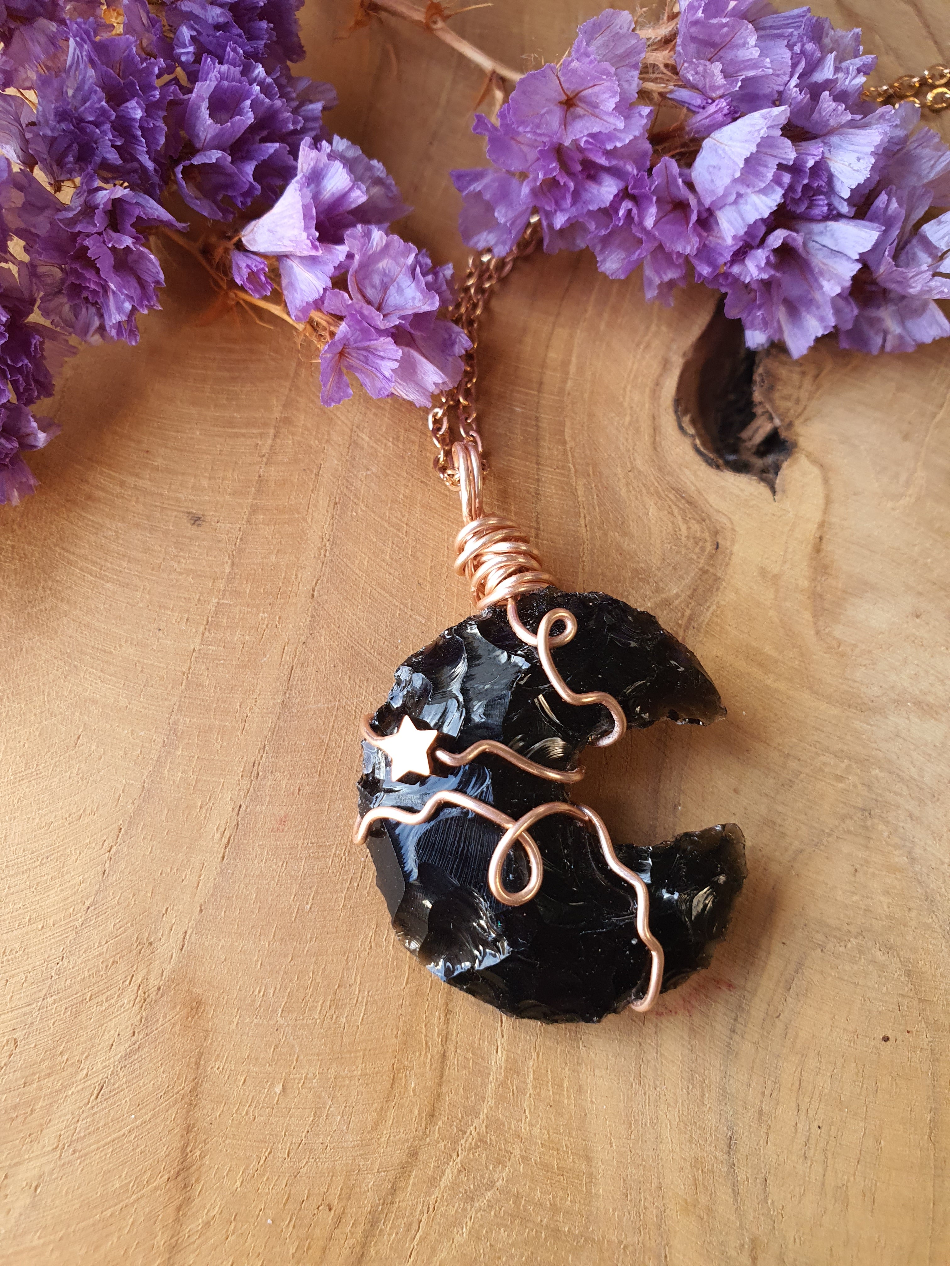 Wire wrapped Maan hanger Obsidiaan. (nr 20)