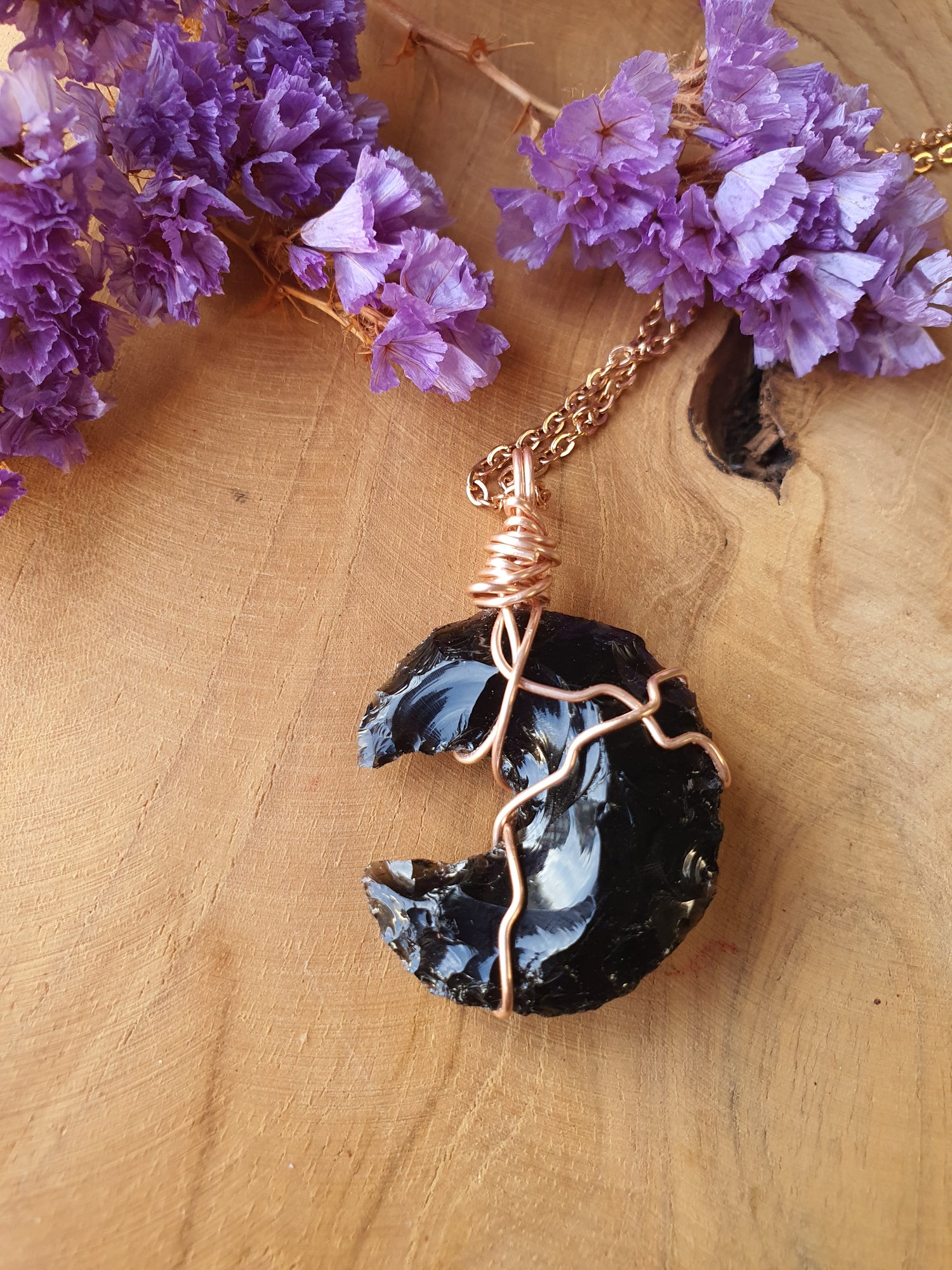 Wire wrapped Maan hanger Obsidiaan. (nr 20)