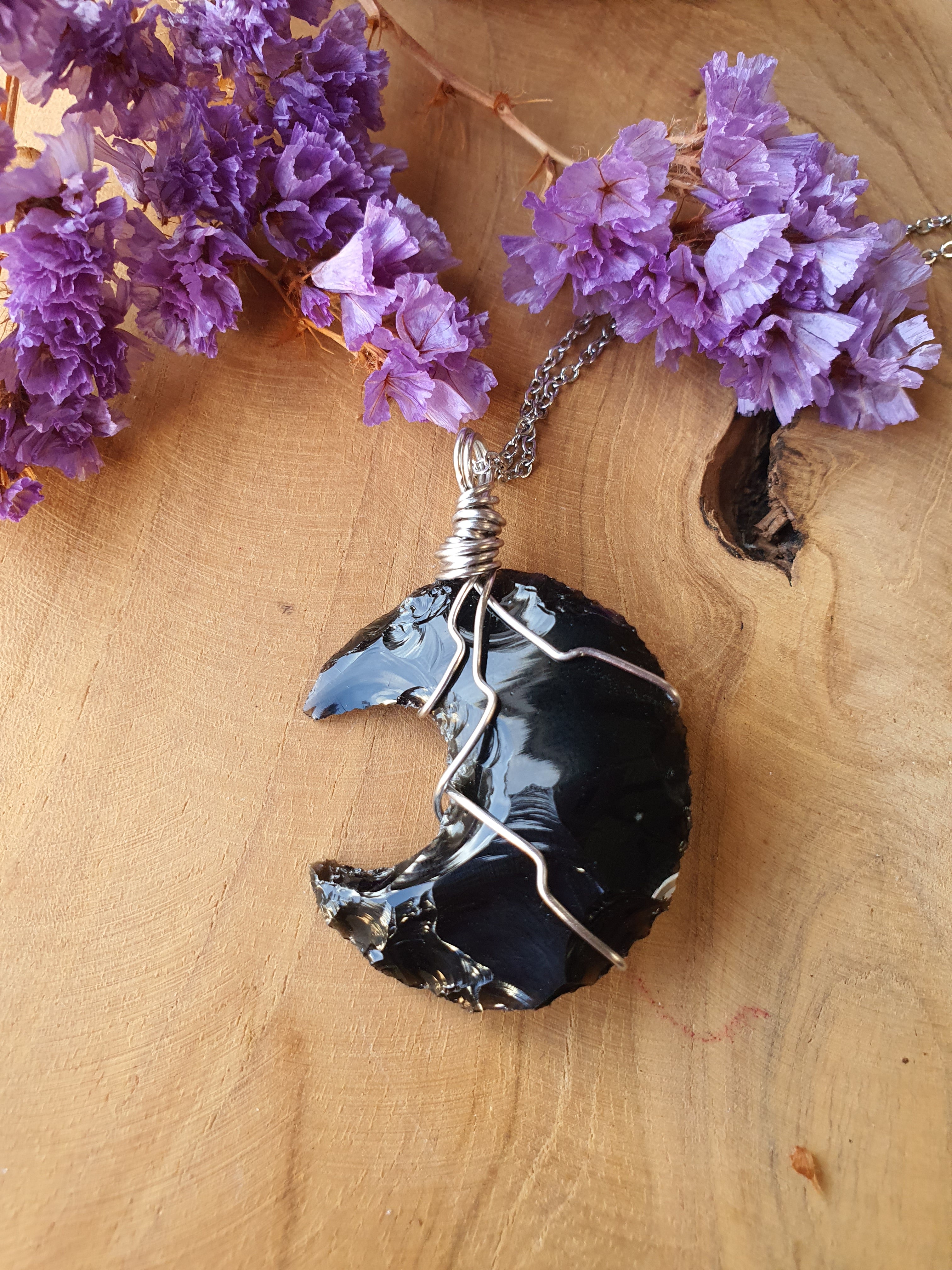 Wire wrapped Maan hanger Obsidiaan. (nr 18)