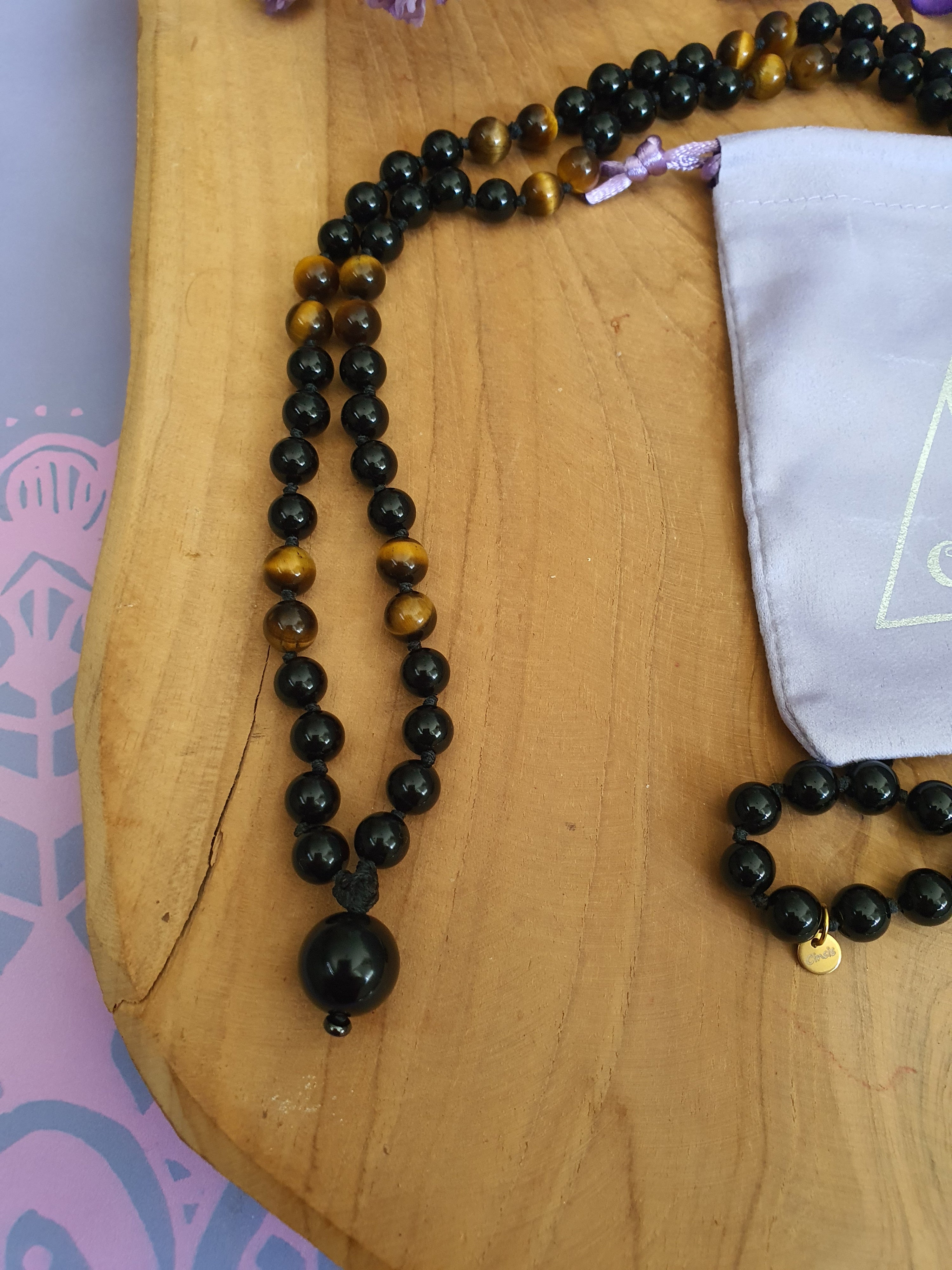 Edelstenen Mala Onyx met Tijgeroog