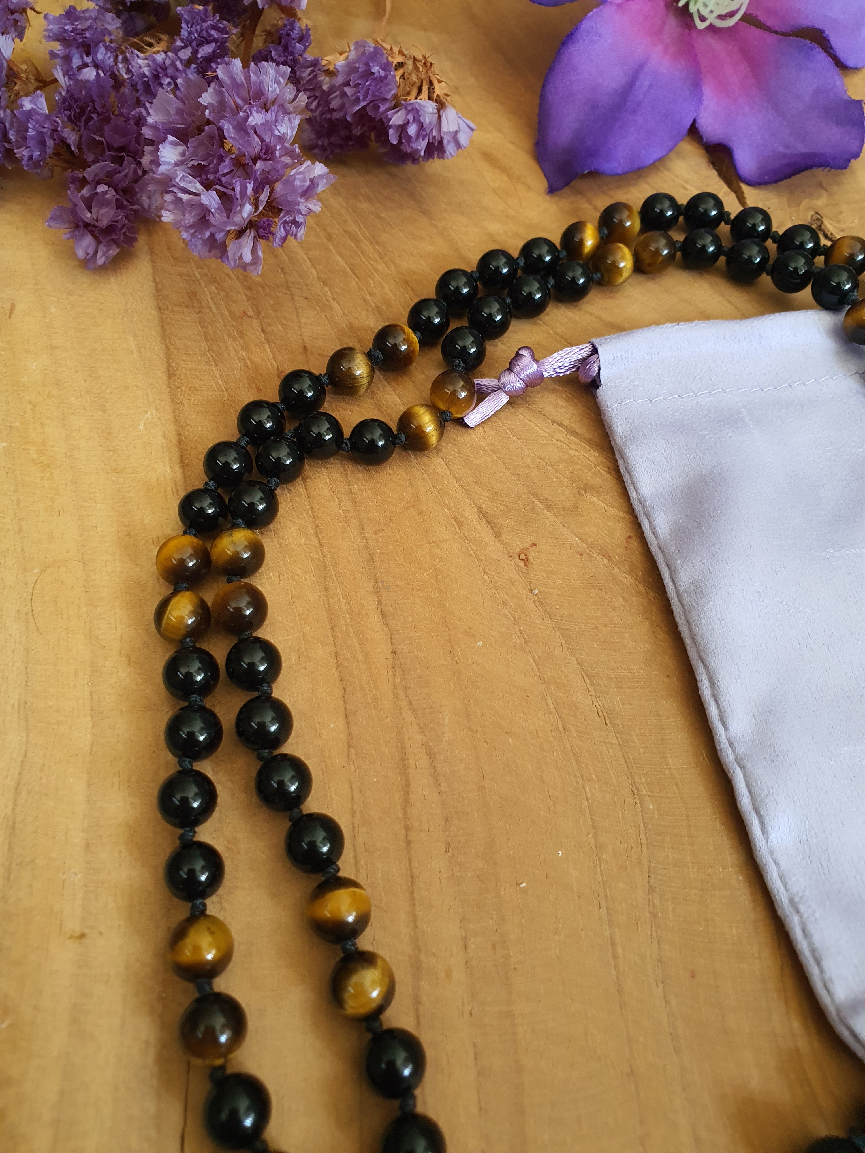 Edelstenen Mala Onyx met Tijgeroog