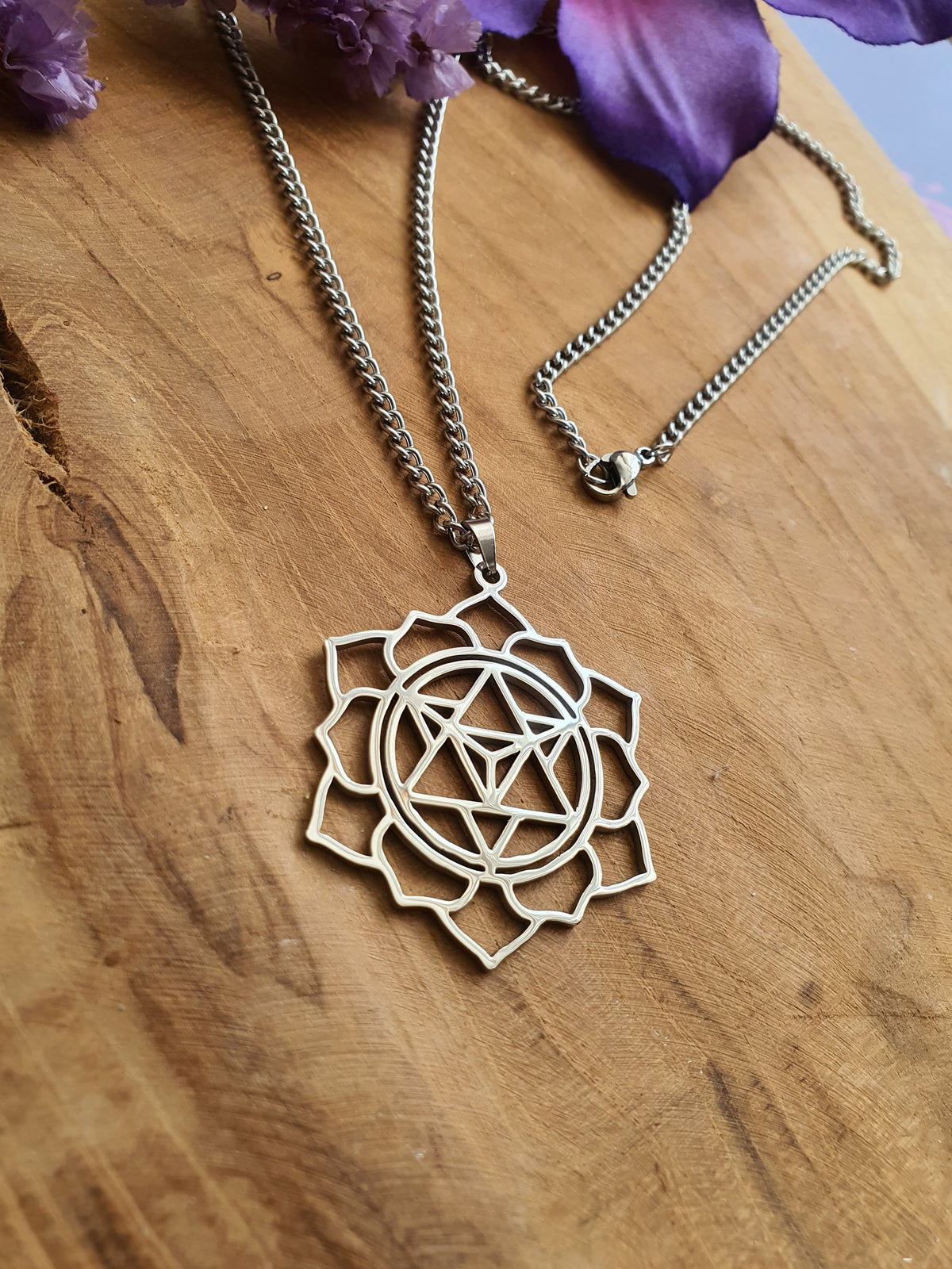 RVS zilveren Merkaba in Mandala bloem hanger met RVS zilver ketting