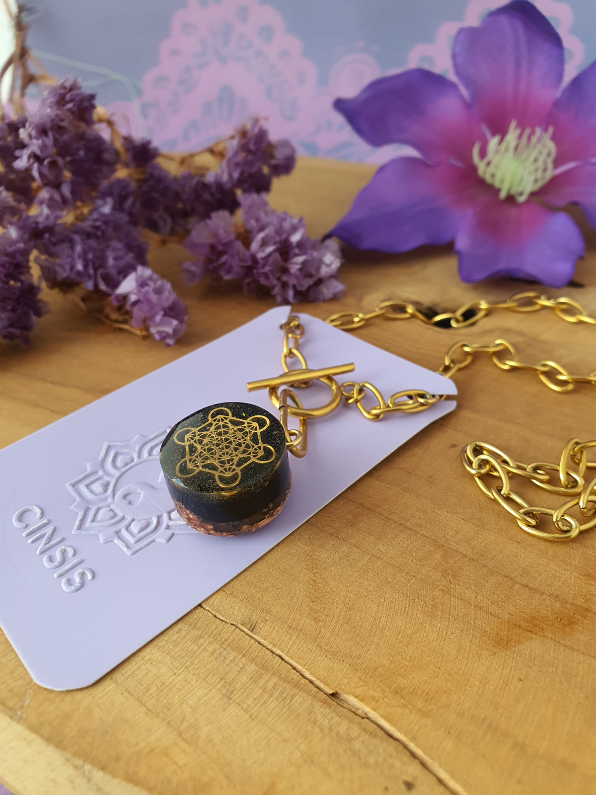 Cinsis Orgonite mix: orgonite Hanger 2 in 1 + RVS Goud ketting nr 3025