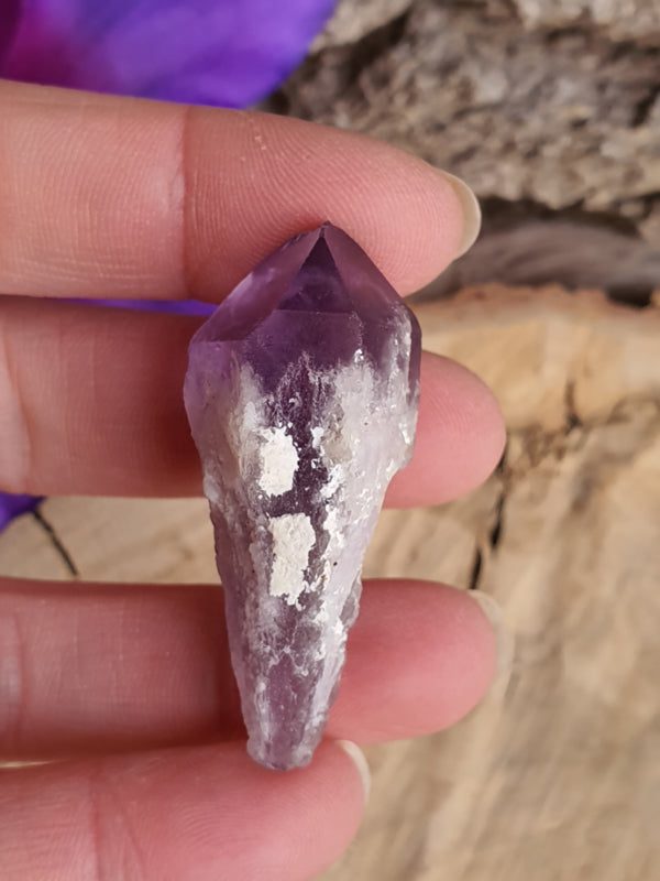 Amethist punt ruw 16 gram (nr 2)