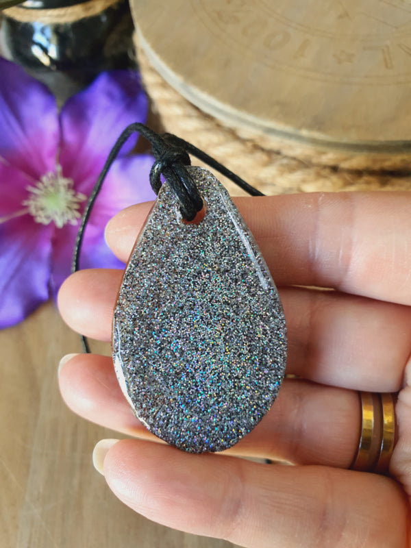 Orgonite hanger Carneool 30x55mm ( nr 48)