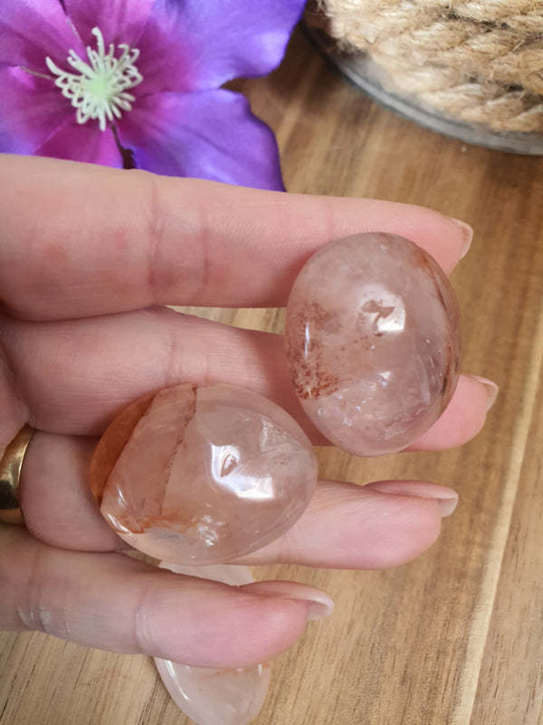 Hematietkwarts ( Red healer) zakstenen  10-20 gram (lichte beschadiging)