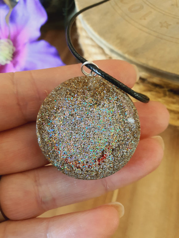 Orgonite hanger Vuuragaat 35mm (nr 10)