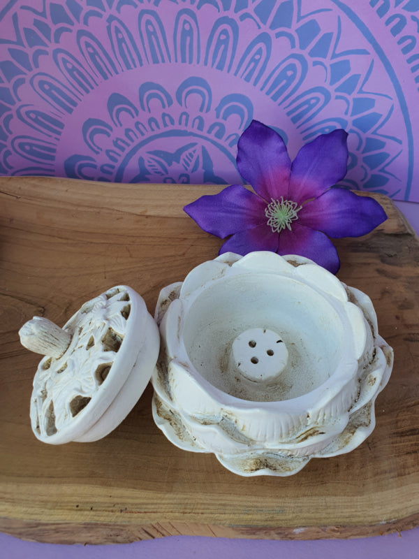 Lotus wierook/kegelbrander wit