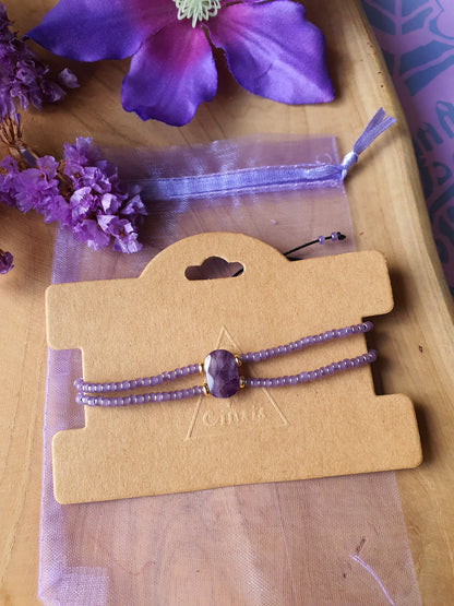 Amethist edelsteen armband handgemaakt met miyuki kralen (103) rvs goud afwerking.