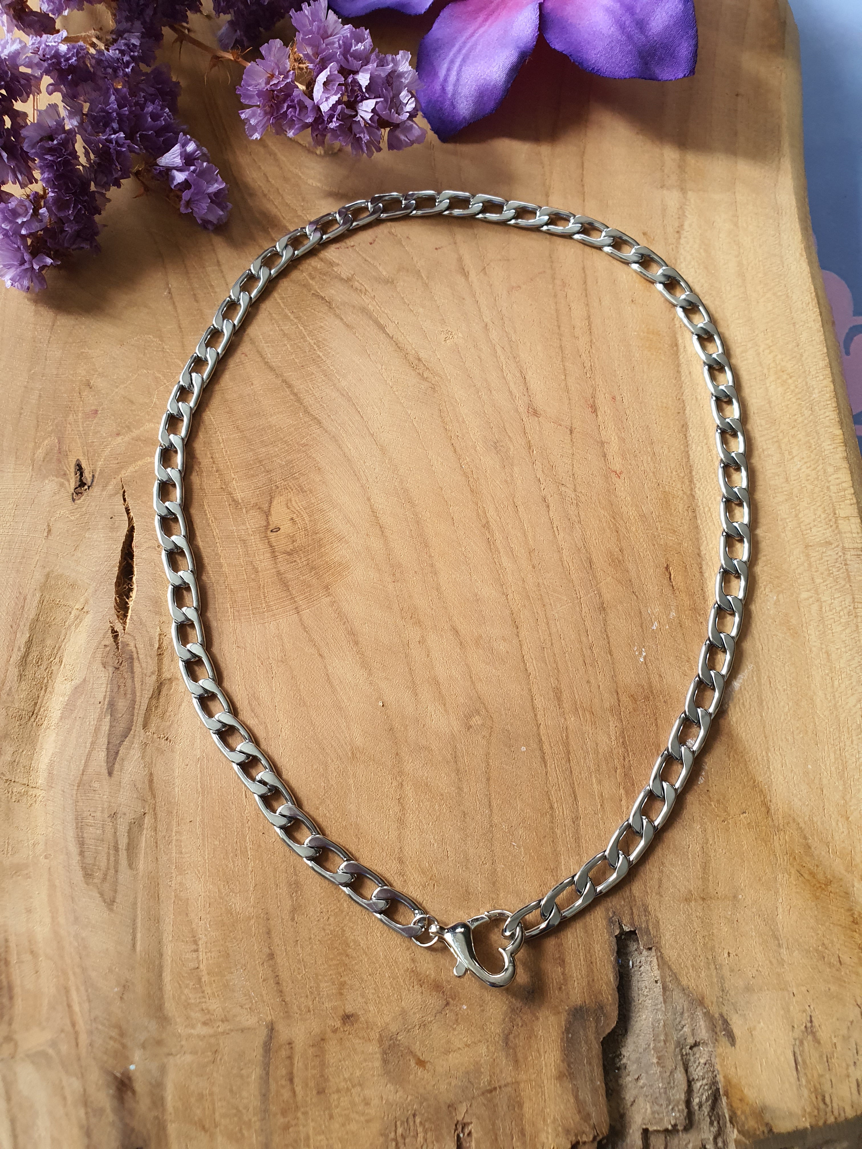 Basisketting RVS Open Schakel met Hartsluiting rvs  zilver.