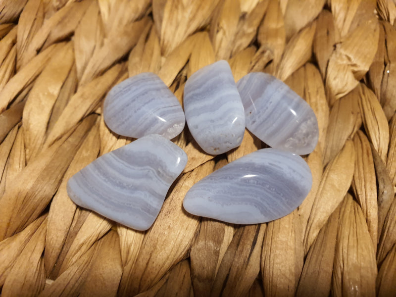 Blue lace agaat (blauwe chalcedoon) Trommelstenen kleintjes