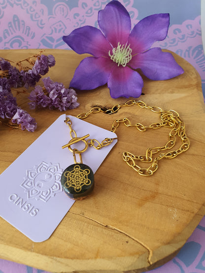 Cinsis Orgonite mix: orgonite Hanger + RVS Goud ketting nr 3025