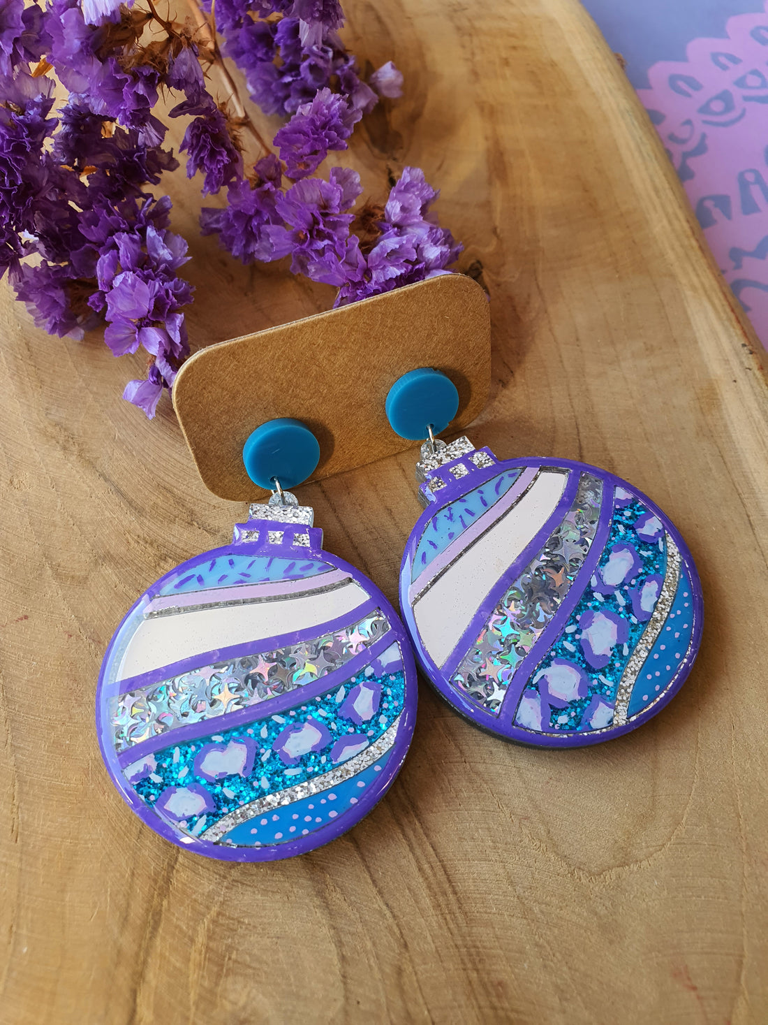 Kerst oorbellen | Kerstbal oorhangers (nr 10027)