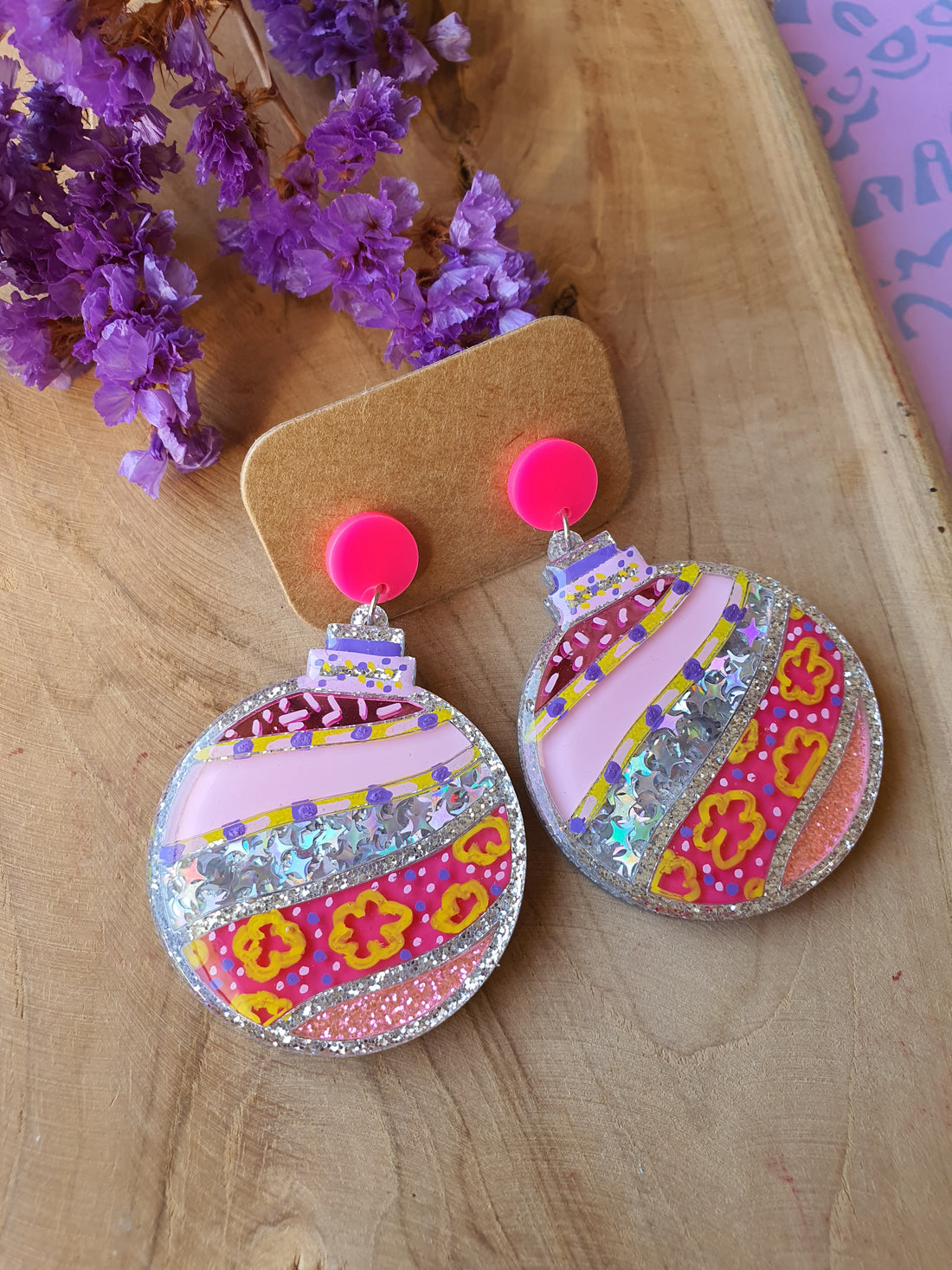 Kerst oorbellen | Kerstbal oorhangers (nr 10028)