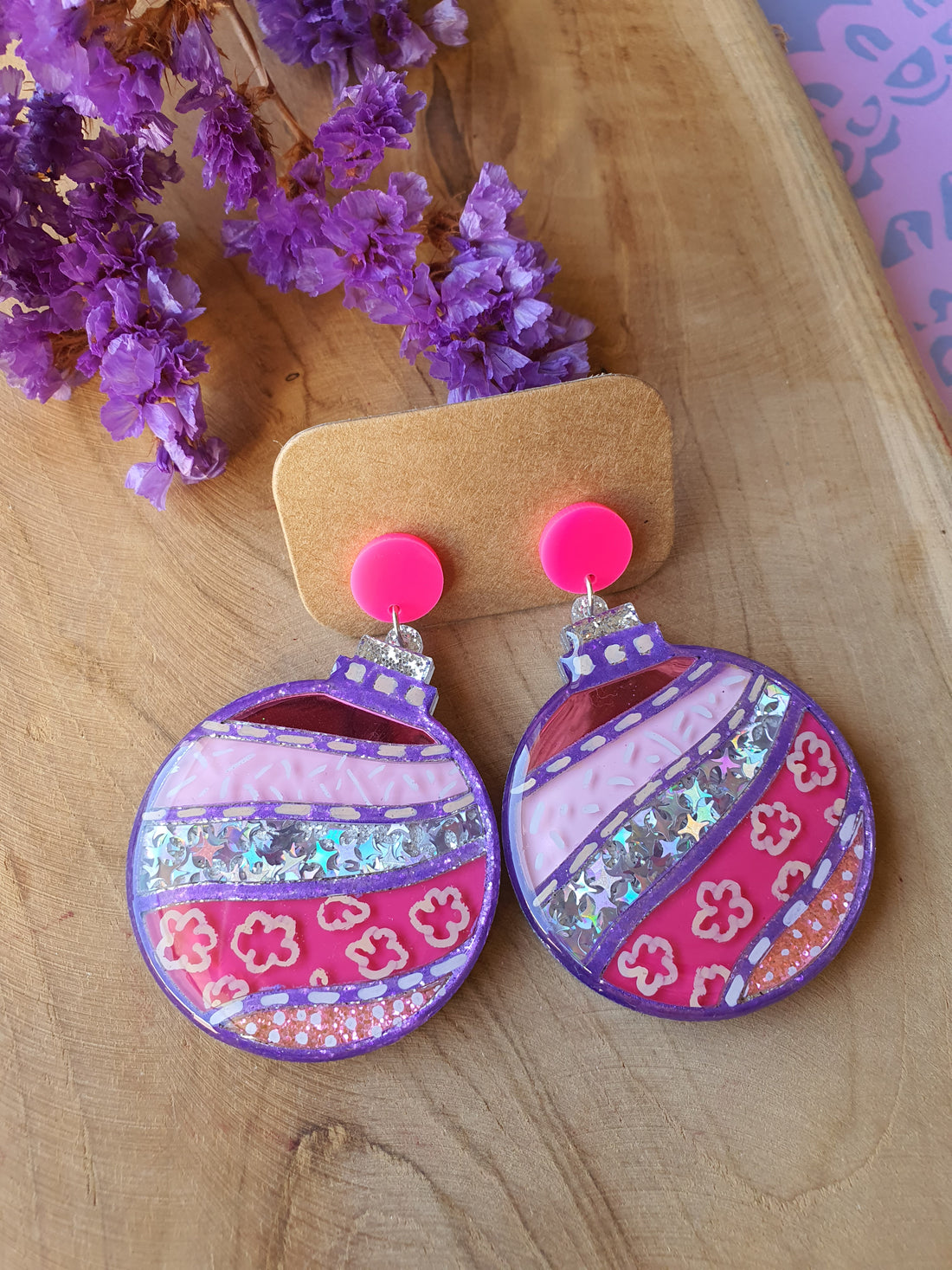 Kerst oorbellen | Kerstbal oorhangers (nr 10032)