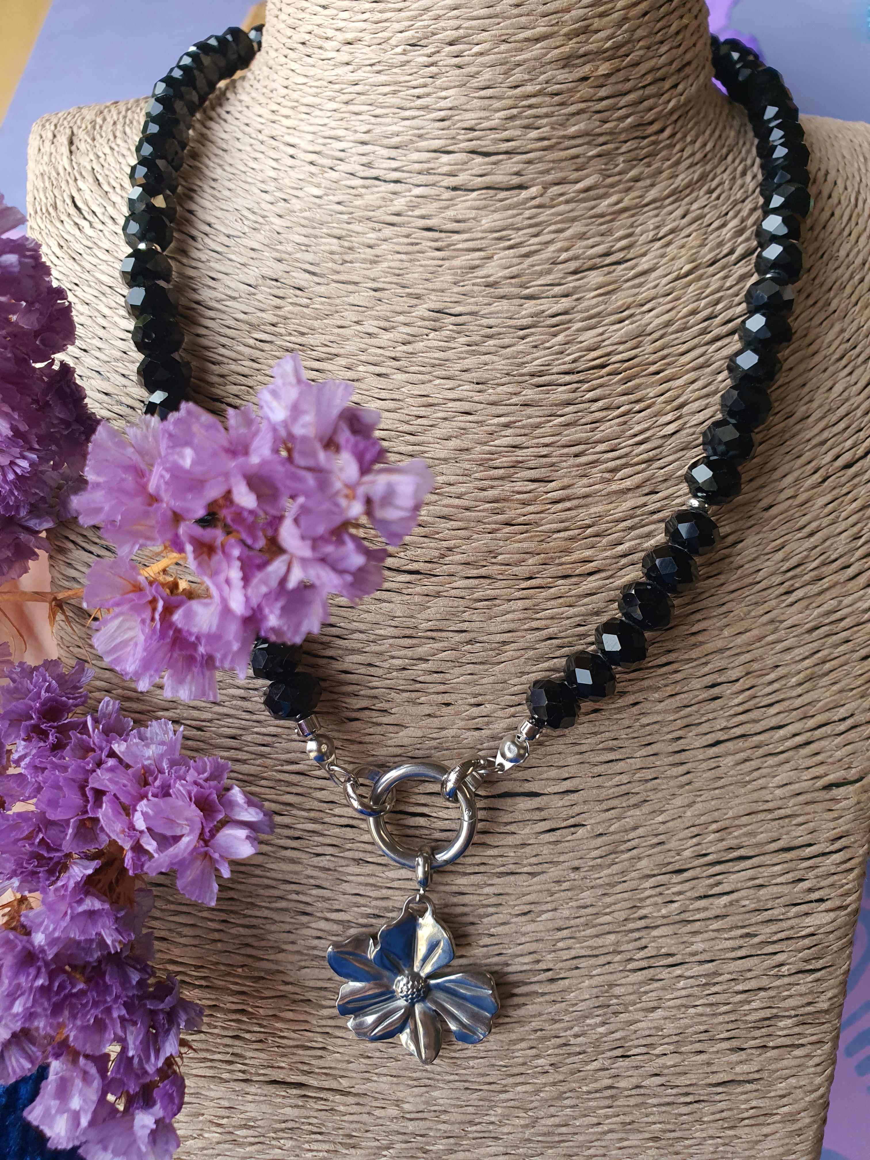 Kristal facet kralen ketting zwart_rvs bloem