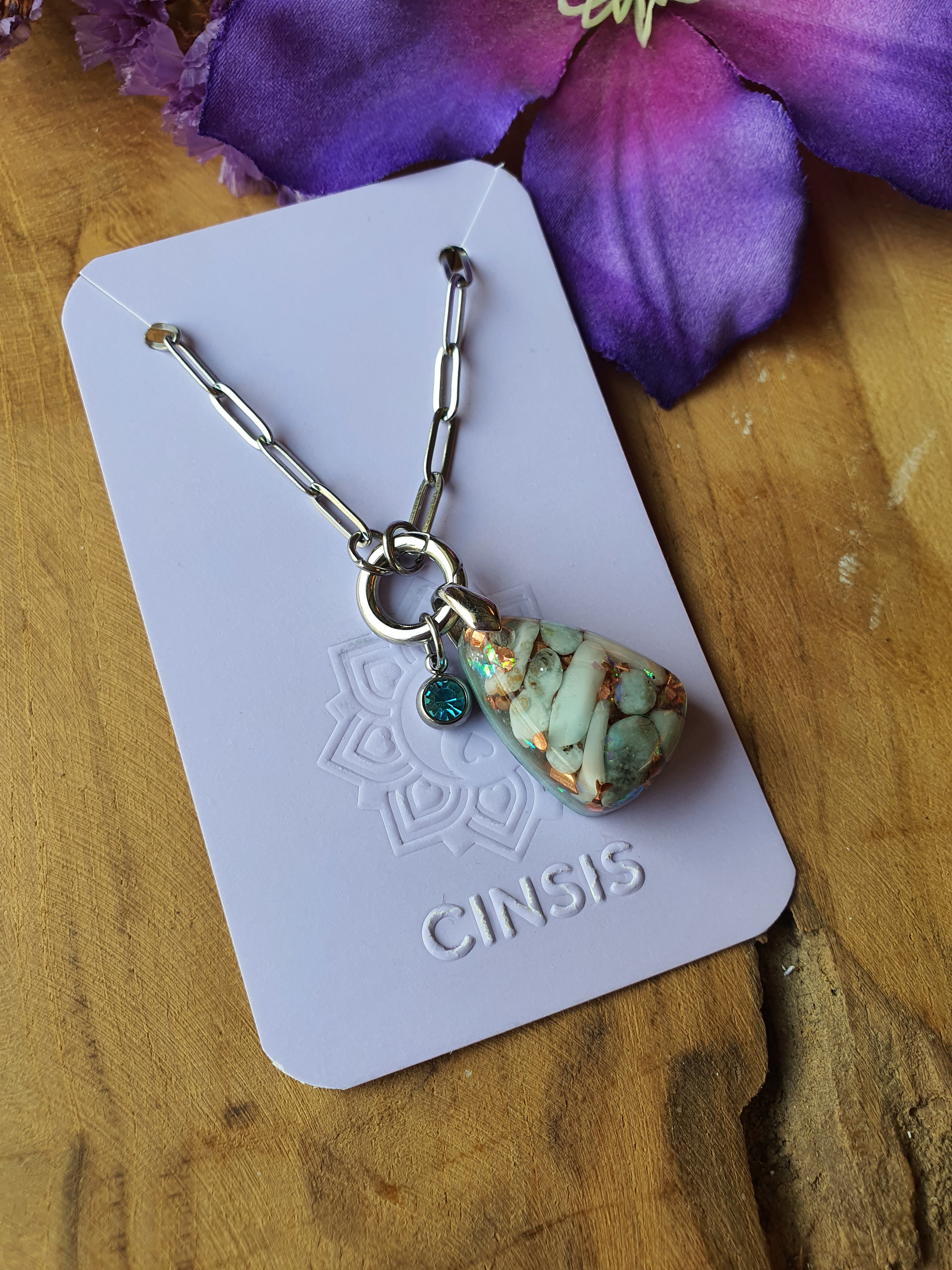 Orgonite Hanger Larimar_Bergkristal_RVS ketting 